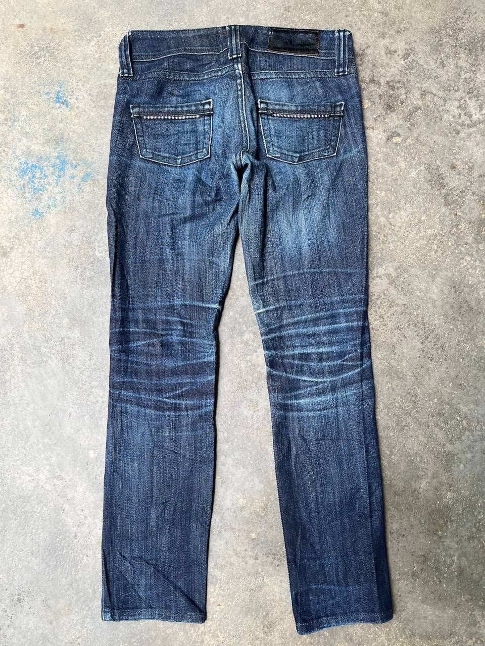 Levi's LEVIS LADY STYLE JEANS FADED VINTAGE LOOK Size 31" - 6 Thumbnail