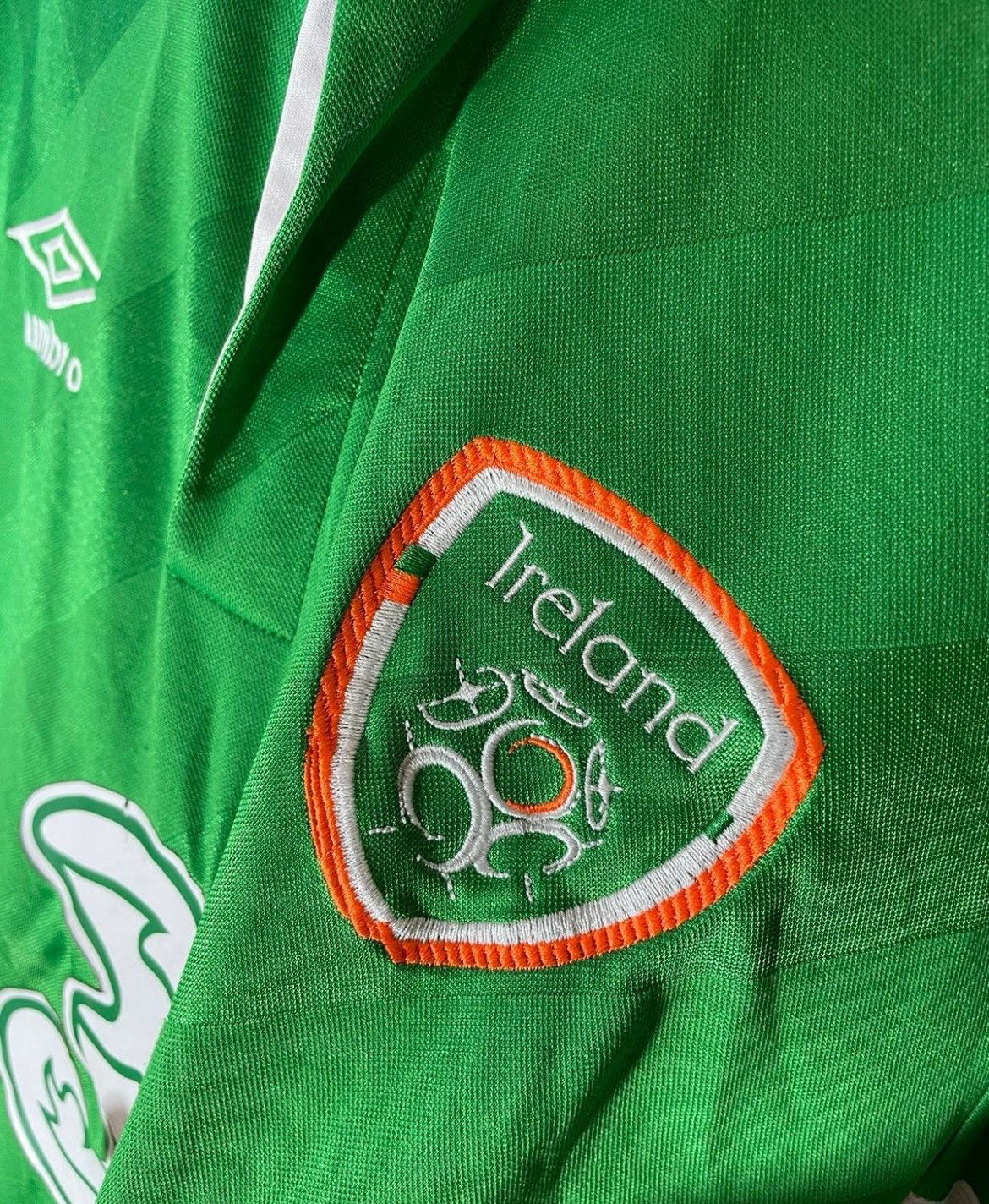 Umbro × Vintage Umbro Ireland soccer jersey Size US L / EU 52-54 / 3 - 4 Thumbnail