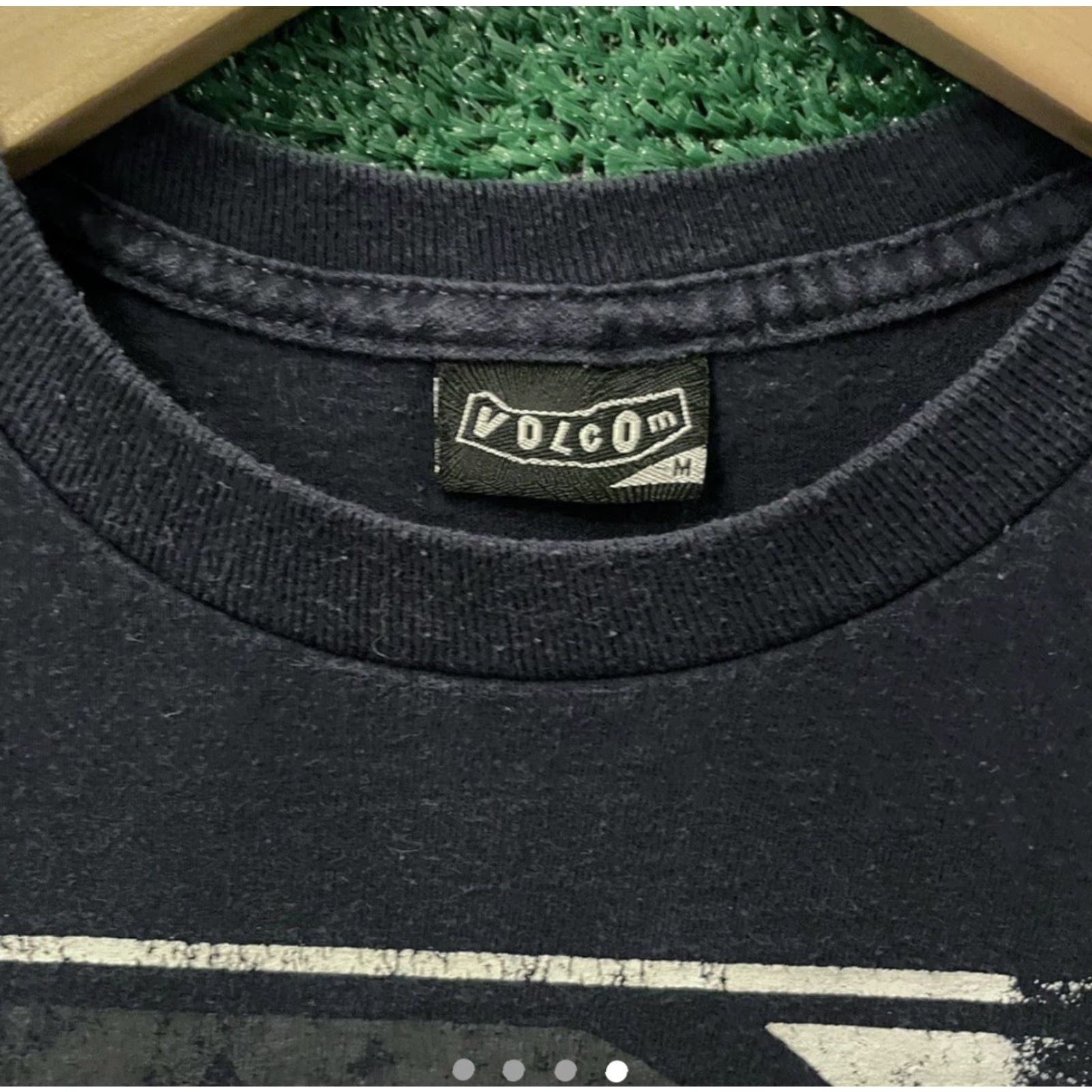 Volcom Volcom Shirt Mens Medium Black Logo Skate Graphic Adult Street Wear Tshirt Size US M / EU 48-50 / 2 - 3 Thumbnail
