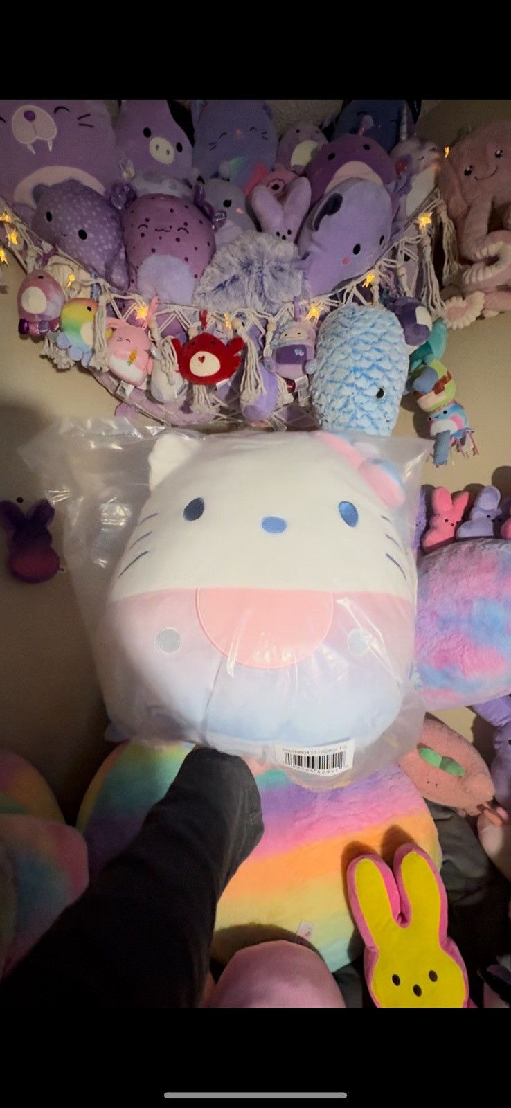 Anime Squishmallow Hello Kitty 50th anniversary sparkle gradient Size ONE SIZE - 8 Thumbnail
