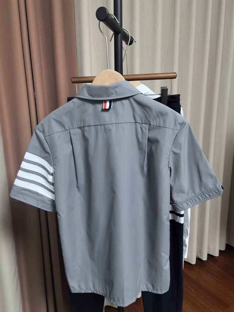 Thom Browne Thom Browne size38 Lightweight short-sleeved shirt Size XS / US 0-2 / IT 36-38 - 2 Thumbnail