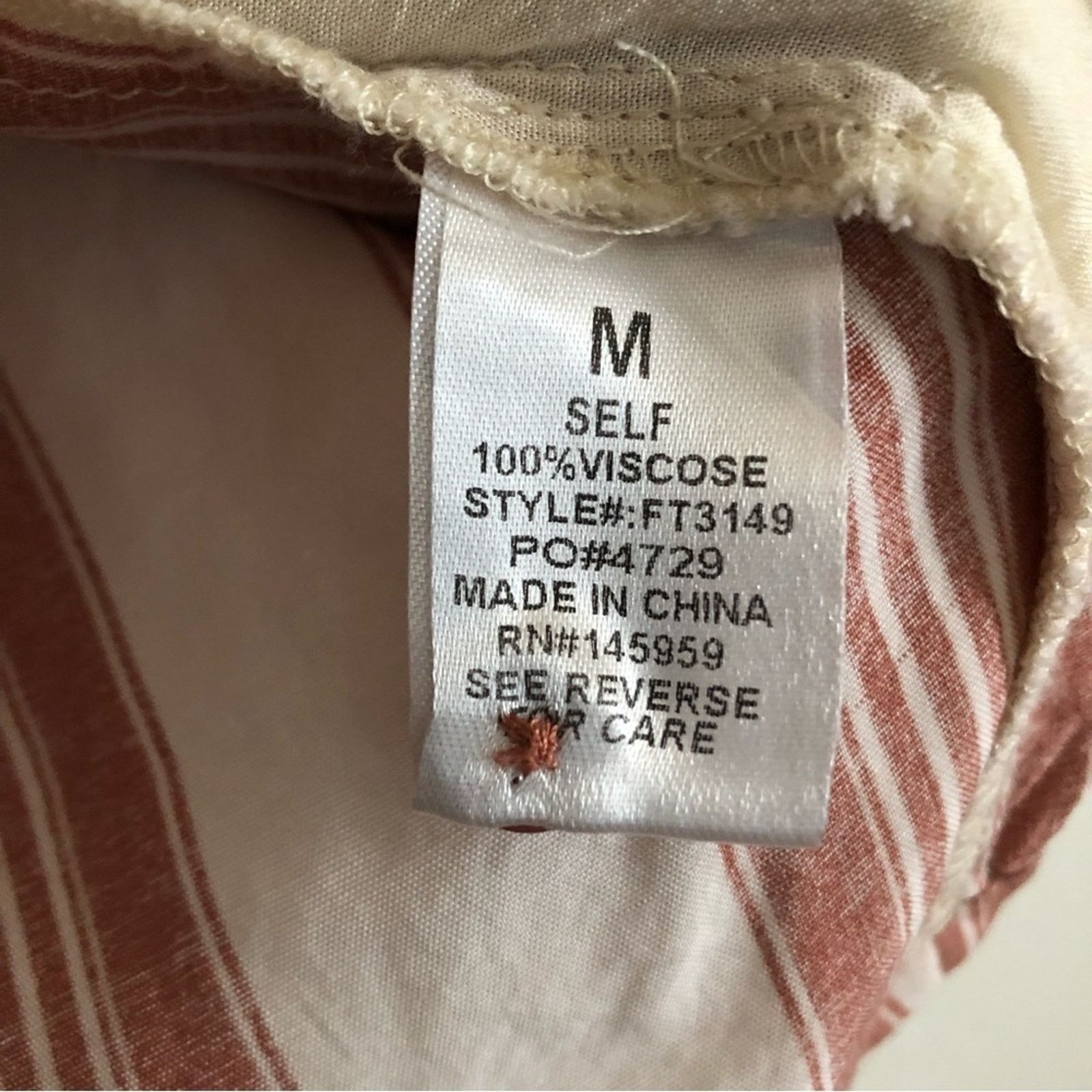 Other Dress Forum Red Ivory Stripe Button Up Blouse Shirt Top Size M / US 6-8 / IT 42-44 - 3 Thumbnail