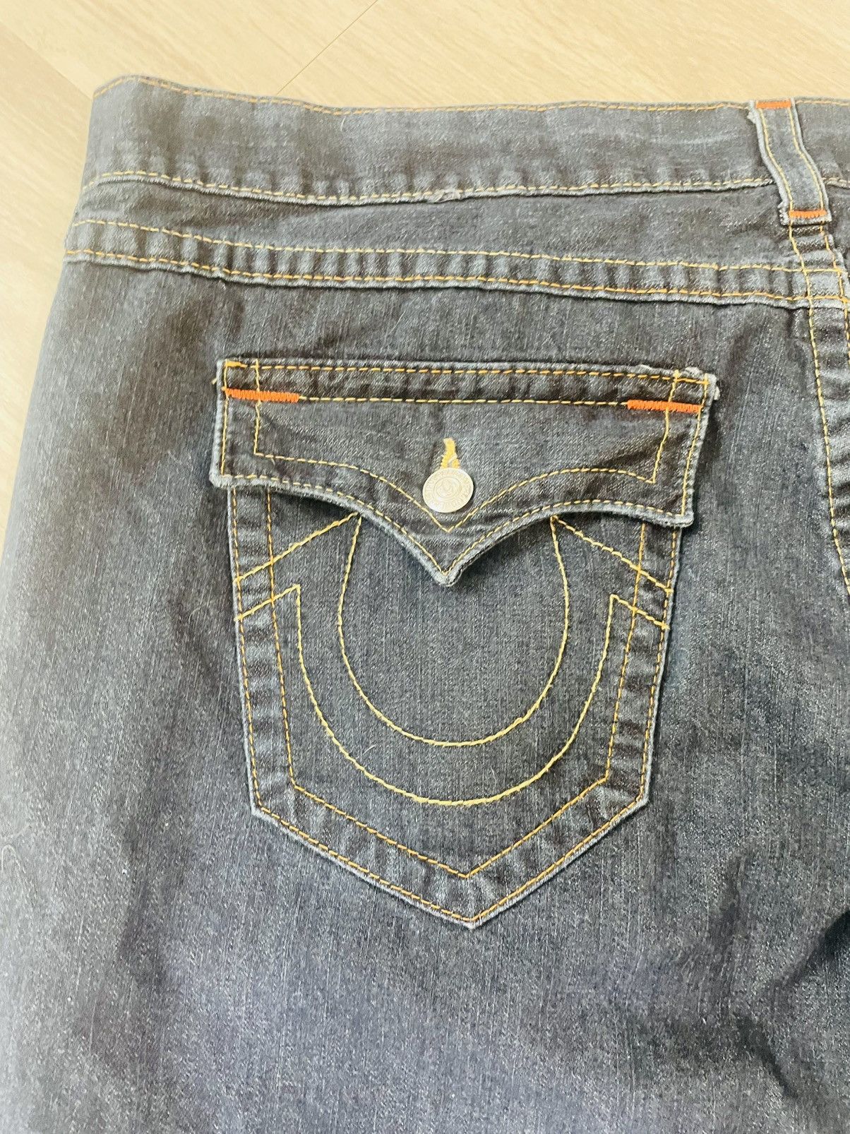 True Religion True Religion Jeans Relaxed Skinny Flap MENS SZ 46X33 Size US 44 / EU 60 - 12 Thumbnail