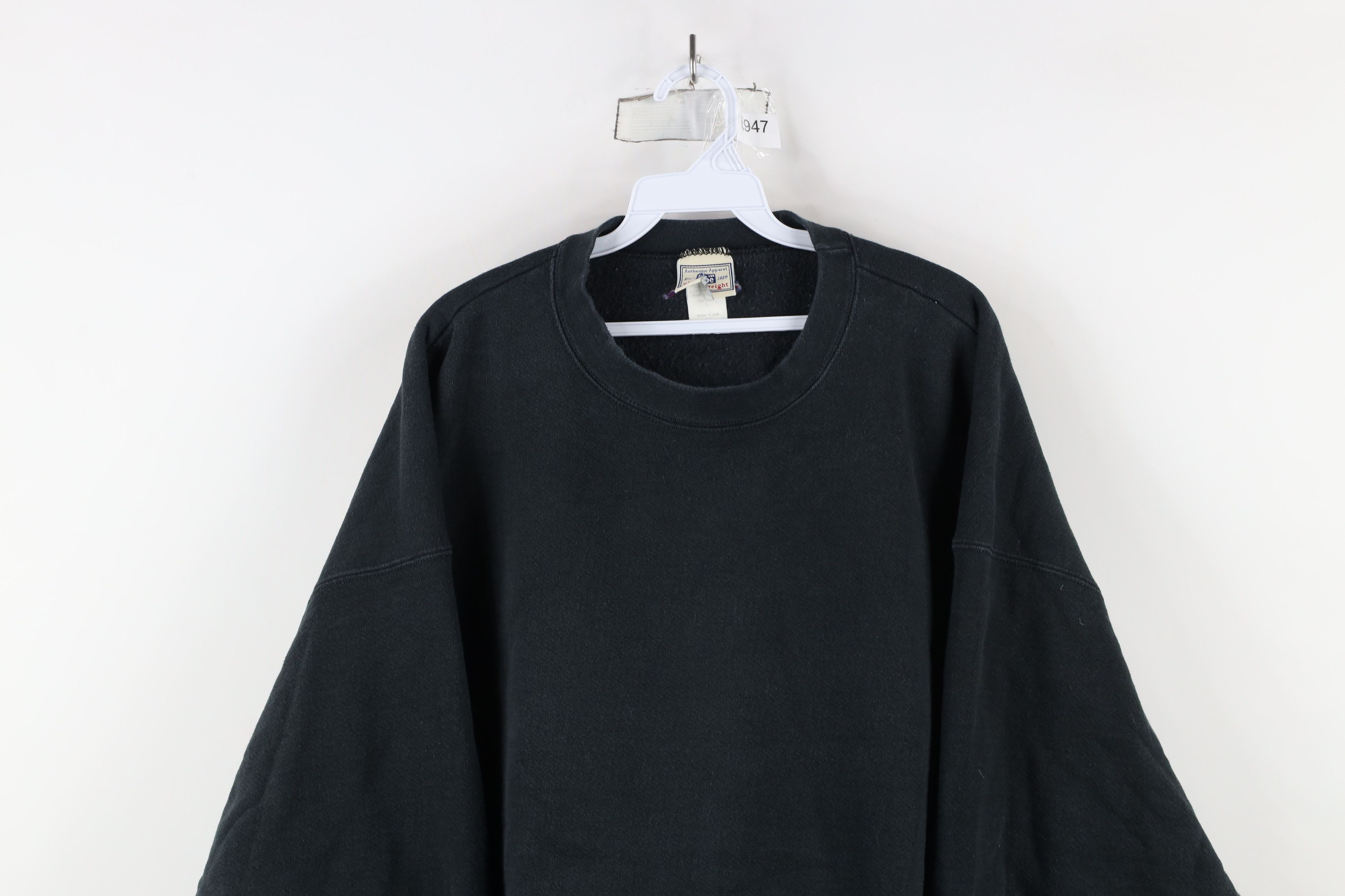 Vintage Vintage 90s Streetwear Heavy Crewneck Sweatshirt Black USA Size US XXL / EU 58 / 5 - 2 Thumbnail