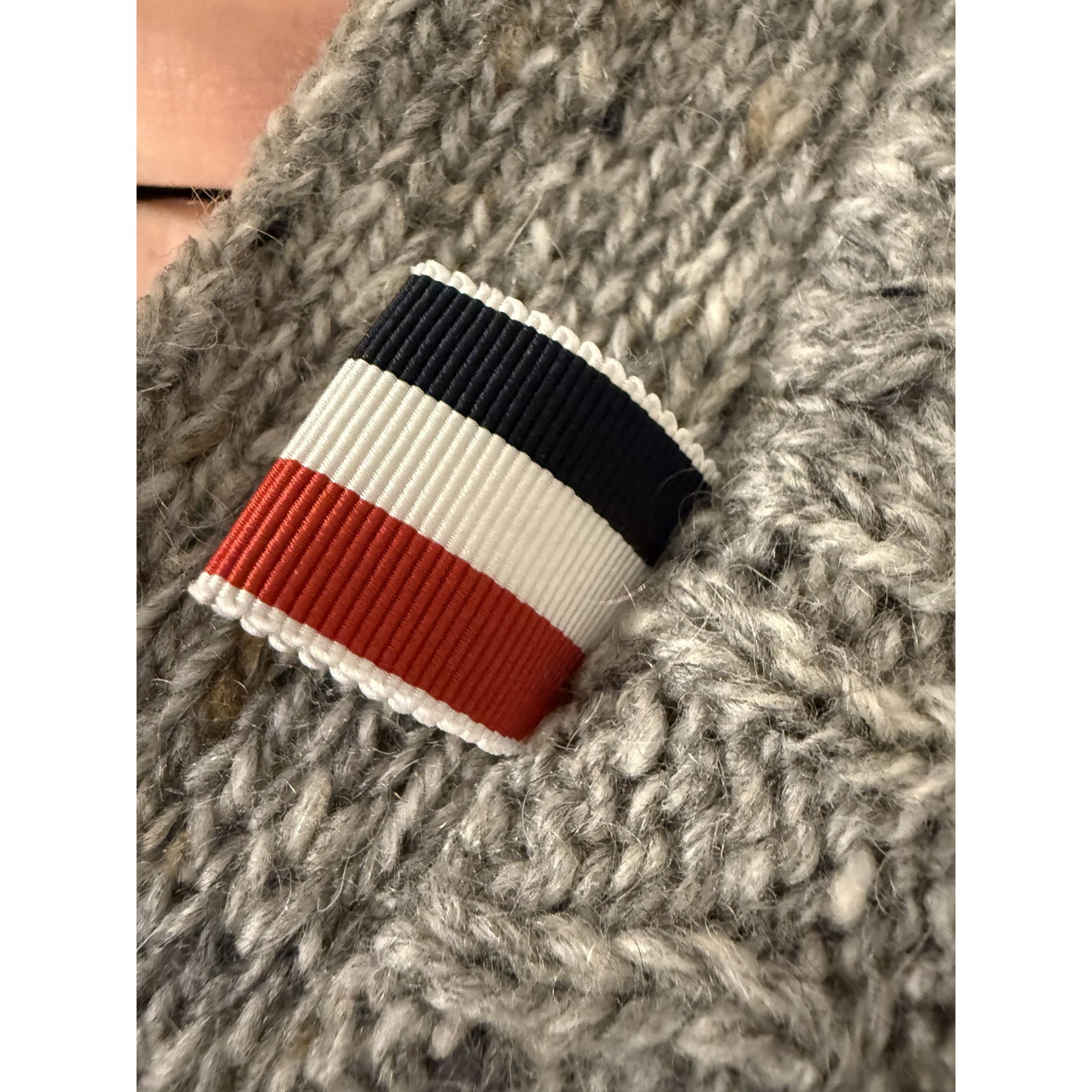 Thom Browne Thom Browne Gray Cable Knit Wool Cardigan With Signature Str Size XXS / US 00 / IT 34 - 11 Thumbnail