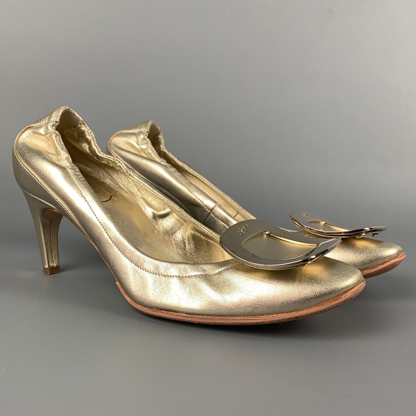 Roger Vivier ROGER VIVIER Size 6 Gold Leather Pumps Size US 6 / IT 36 - 2 Thumbnail