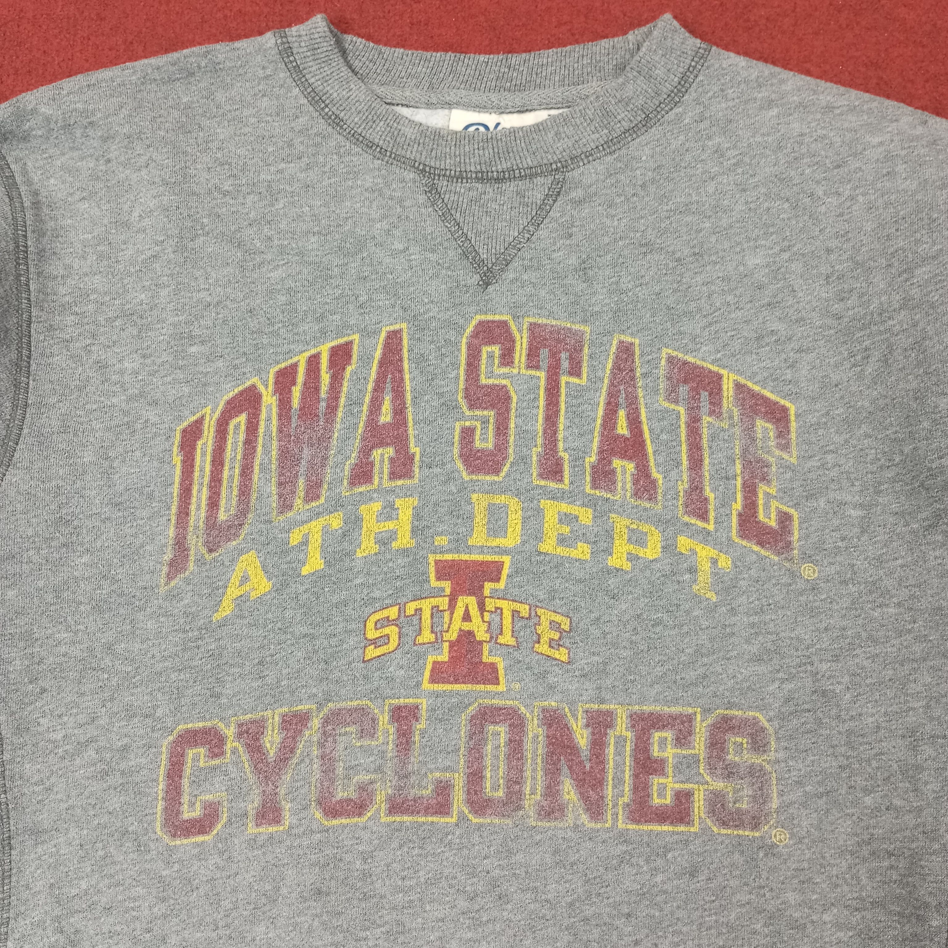 Vintage Iowa State Cyclones Streetwear Sweatshirt c225n4 Size US M / EU 48-50 / 2 - 2 Thumbnail