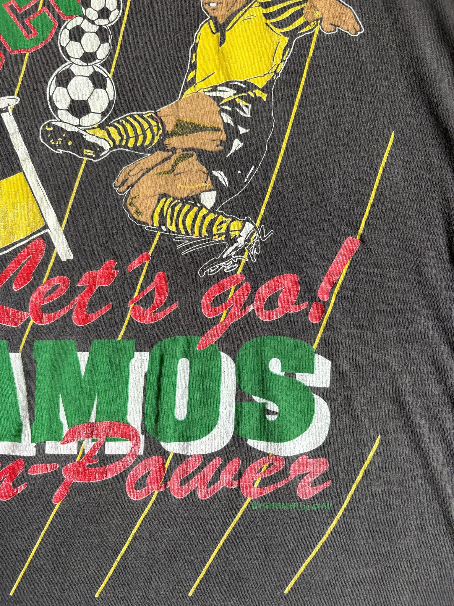 Vintage Dynamo Dresden Soccer 1995 Hessner by CHW T-shirt Roz. S Size US S / EU 44-46 / 1 - 9 Thumbnail