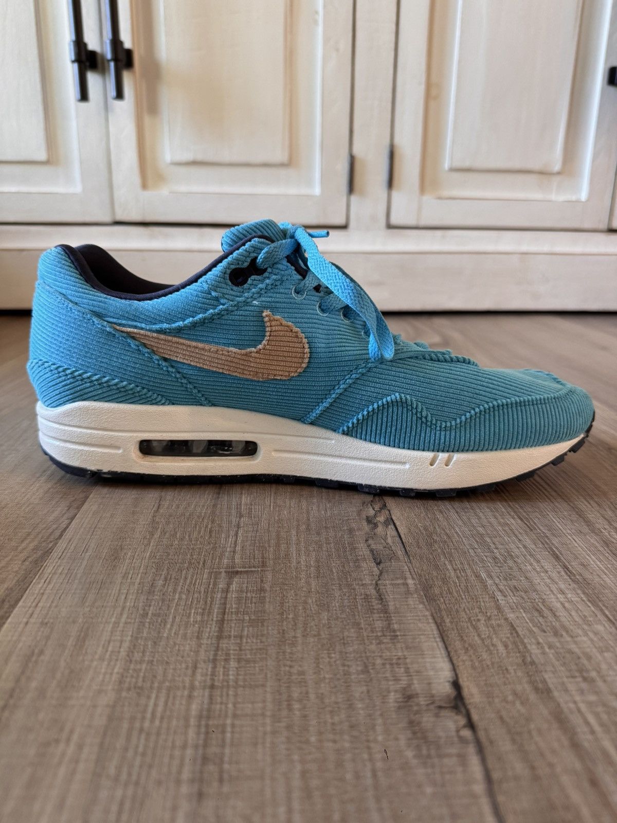 Nike Nike Air Max 1 Premium "Corduroy Baltic Blue" Size US 12 / EU 45 - 7 Thumbnail