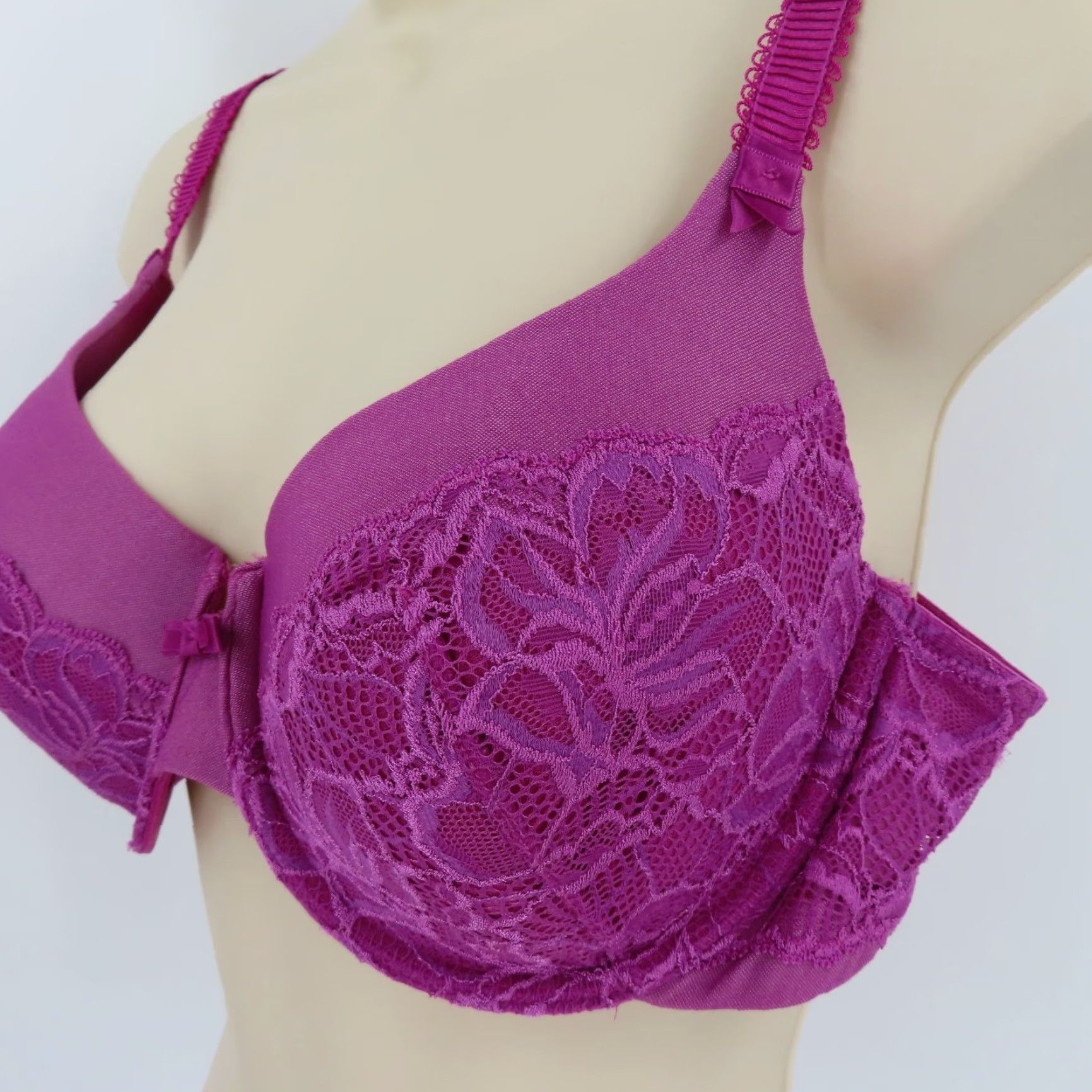 Vintage Bali Bra 38C Purple Floral Lace Desire Foam Underwire Padded Bow Womens Size ONE SIZE - 4 Thumbnail