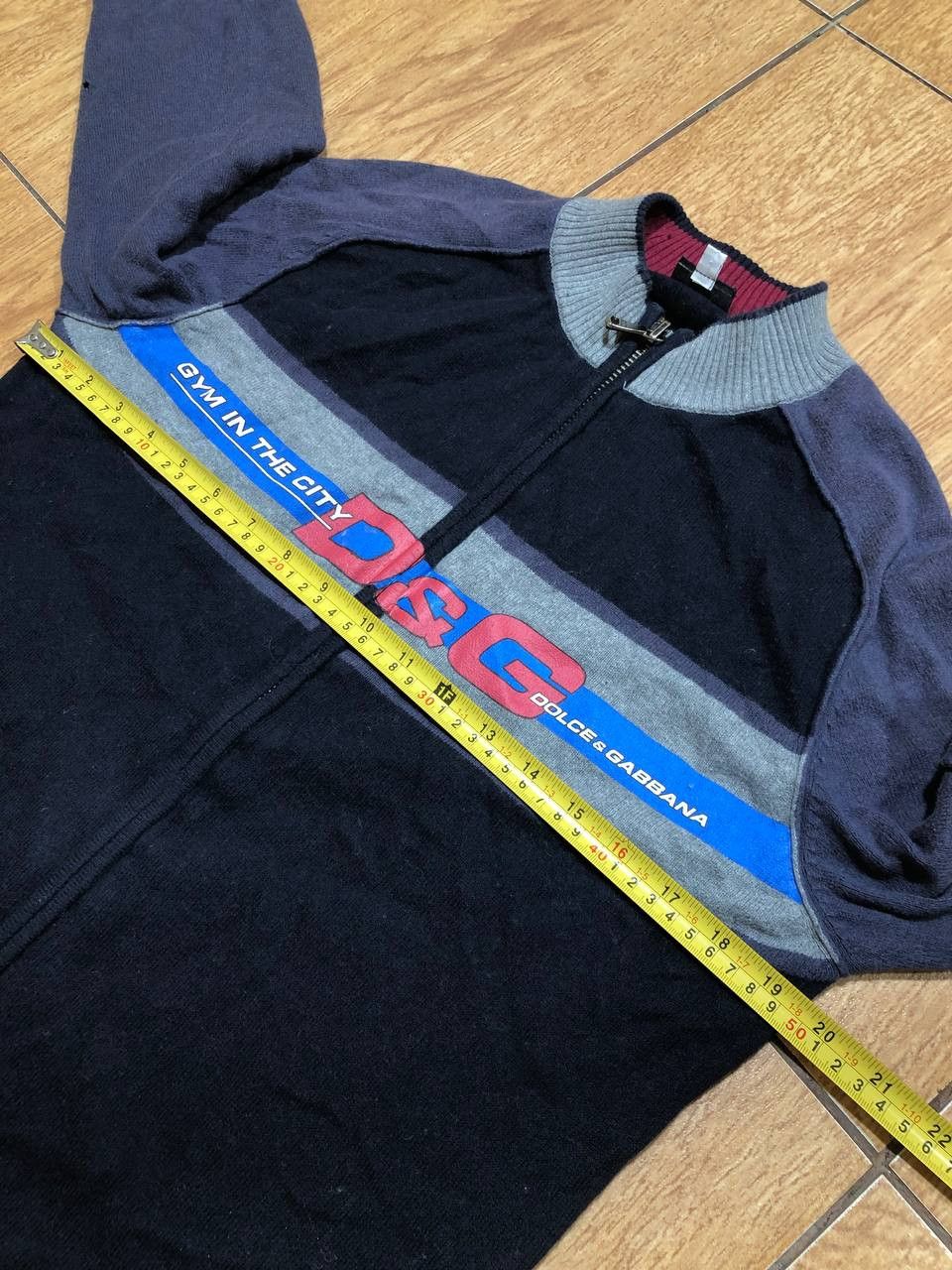 Dolce & Gabbana Vintage Dolce & Gabbana Warm Full Zip Sweater Size L Size US L / EU 52-54 / 3 - 19 Thumbnail