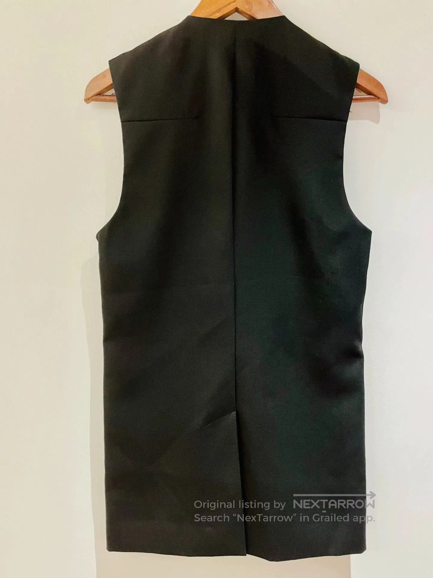Dior Black Sleeveless Vest with Pockets. Size US M / EU 48-50 / 2 - 6 Thumbnail