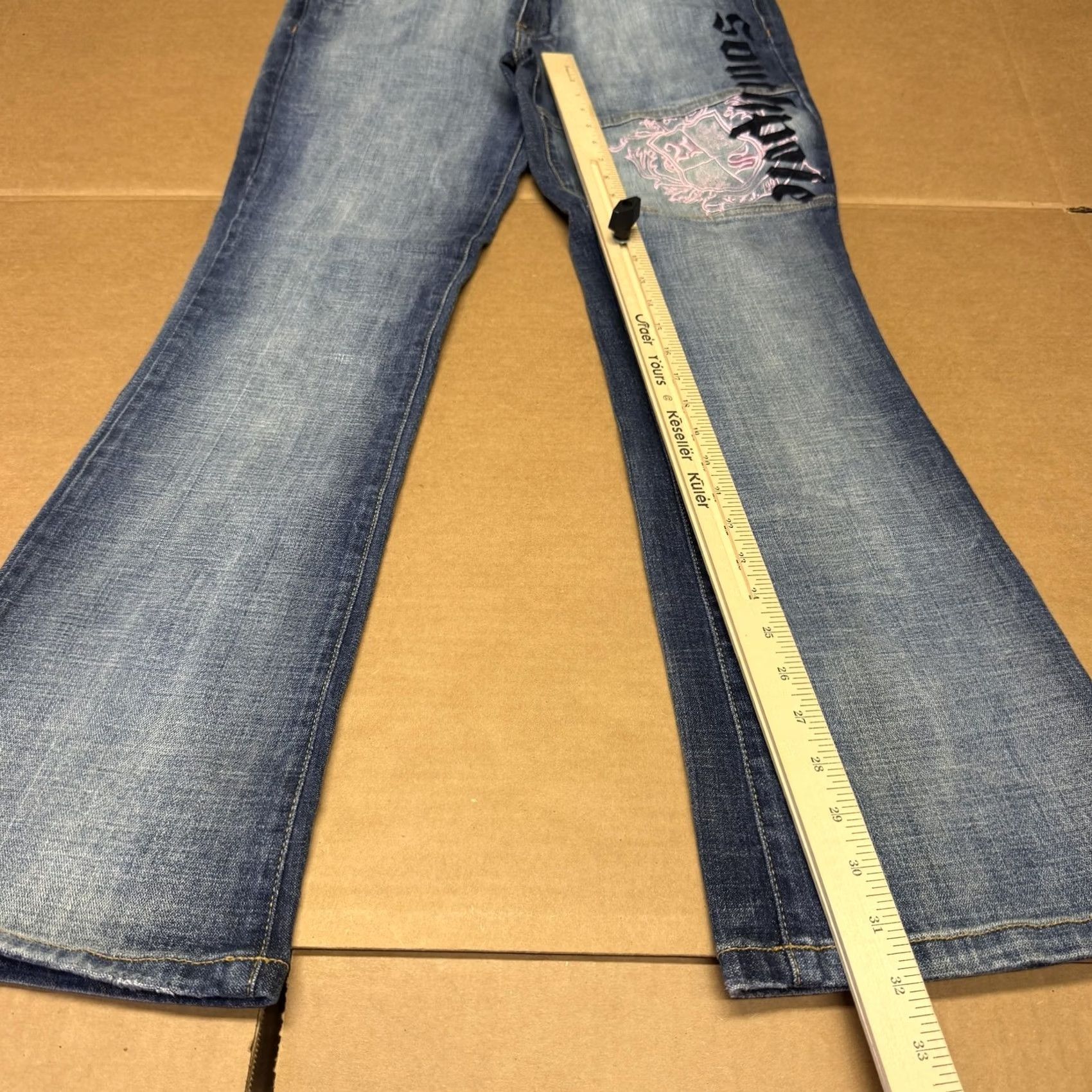 Southpole Southpole Jeans Juniors 13 Blue Low Rise Flare Embroidered Logo Stretch Denim Jeans - 5-Pocket Logo Crest Embroidery Womens, Regular Fit, Medium Wash Size 34" / US 12 / IT 48 - 3 Thumbnail