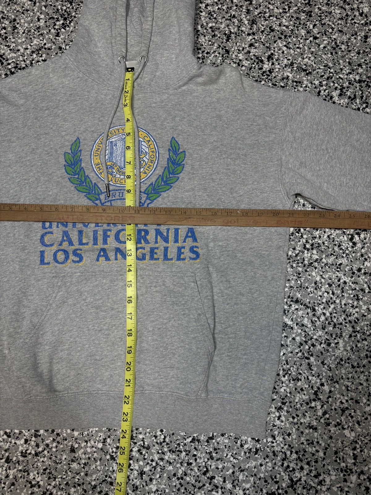 NCAA Vintage 2000s UCLA Bruins College Hoodie Size S 0561 Size US S / EU 44-46 / 1 - 5 Thumbnail