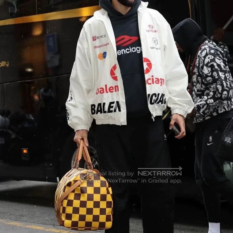 Balenciaga Balenciaga Logo Patch Printed Zipper Jacket Size US S / EU 44-46 / 1 - 5 Thumbnail