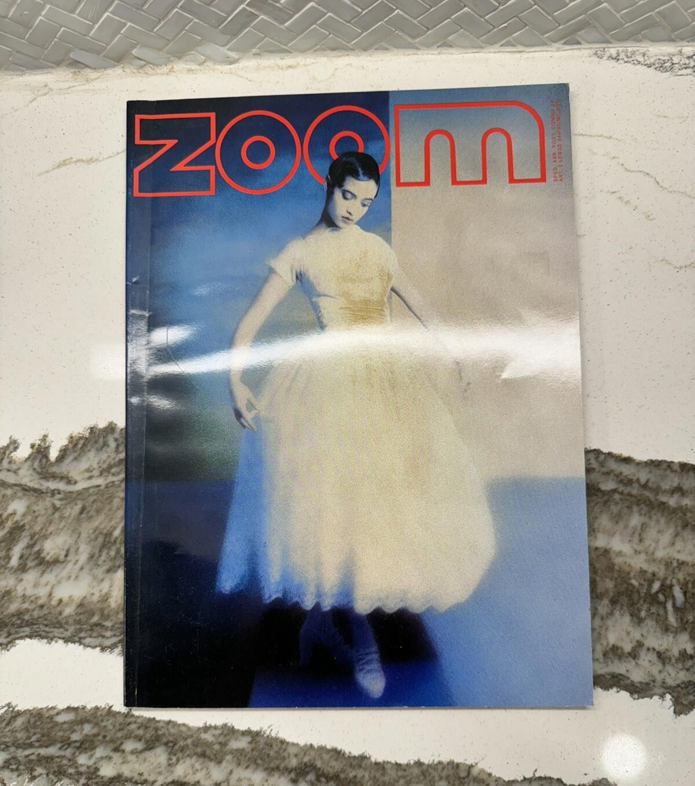 Designer Zoom The International Image Magazine #17 November December Size ONE SIZE - 2 Thumbnail
