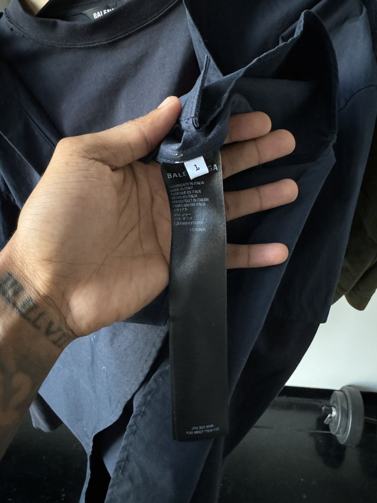 Balenciaga Balenciaga Flannel Size US L / EU 52-54 / 3 - 4 Thumbnail