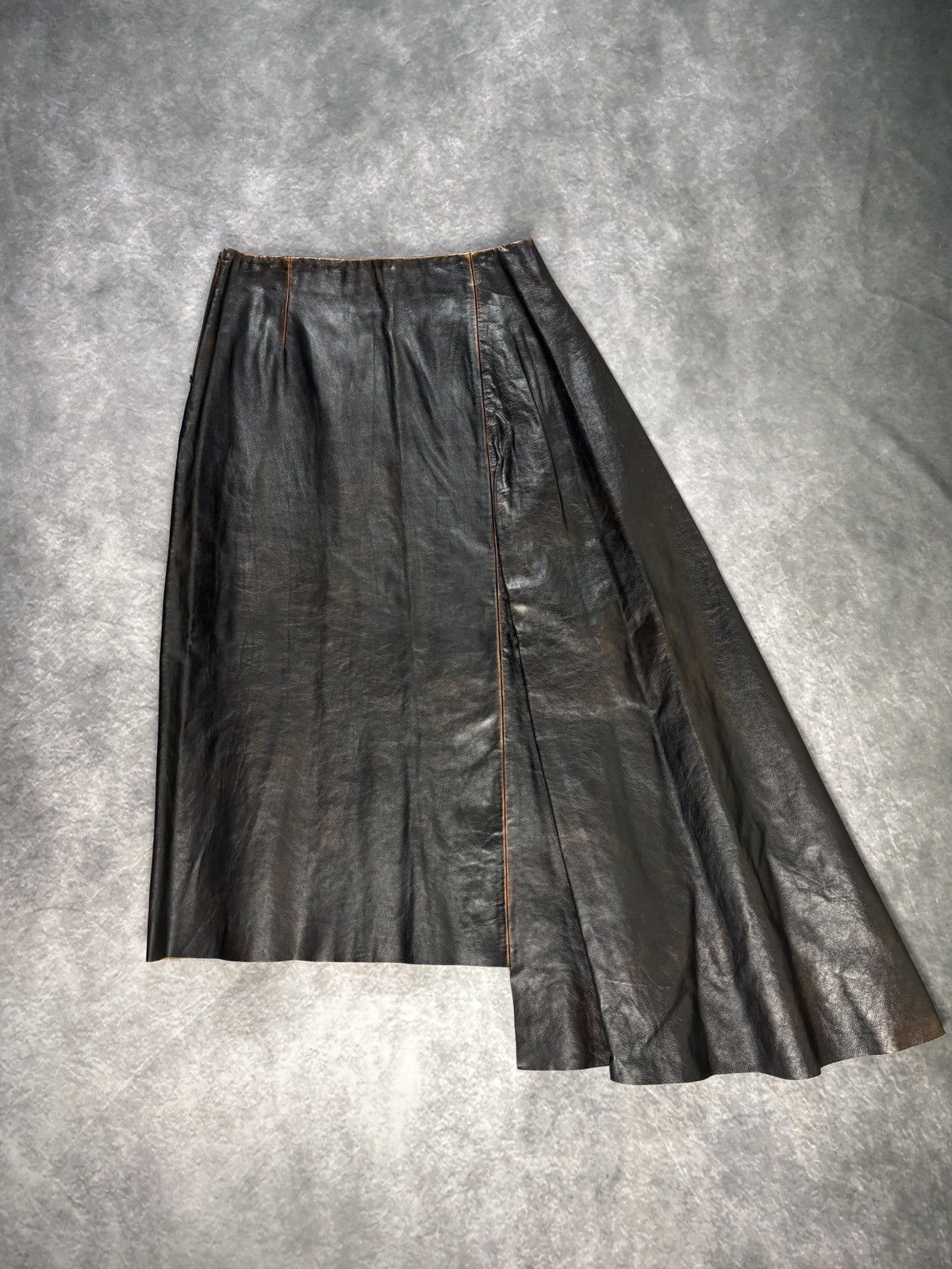Prada F/W 2013 Prada Leather Skirt Runway Asymmetrical Maxi Long Size 27" / US 4 / IT 40 - 15 Thumbnail