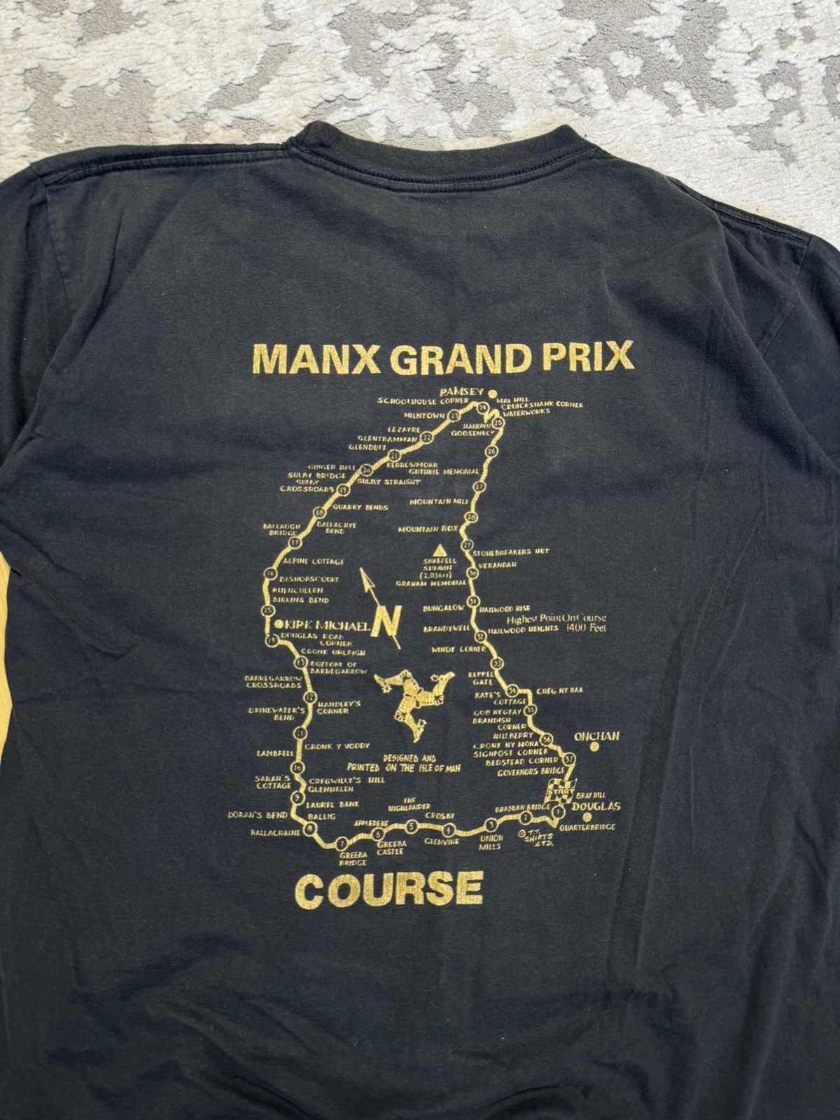 Vintage Vintage 1995 Manx Grand Prix 95 Moto Racing Faded Black Tee Size US M / EU 48-50 / 2 - 7 Thumbnail