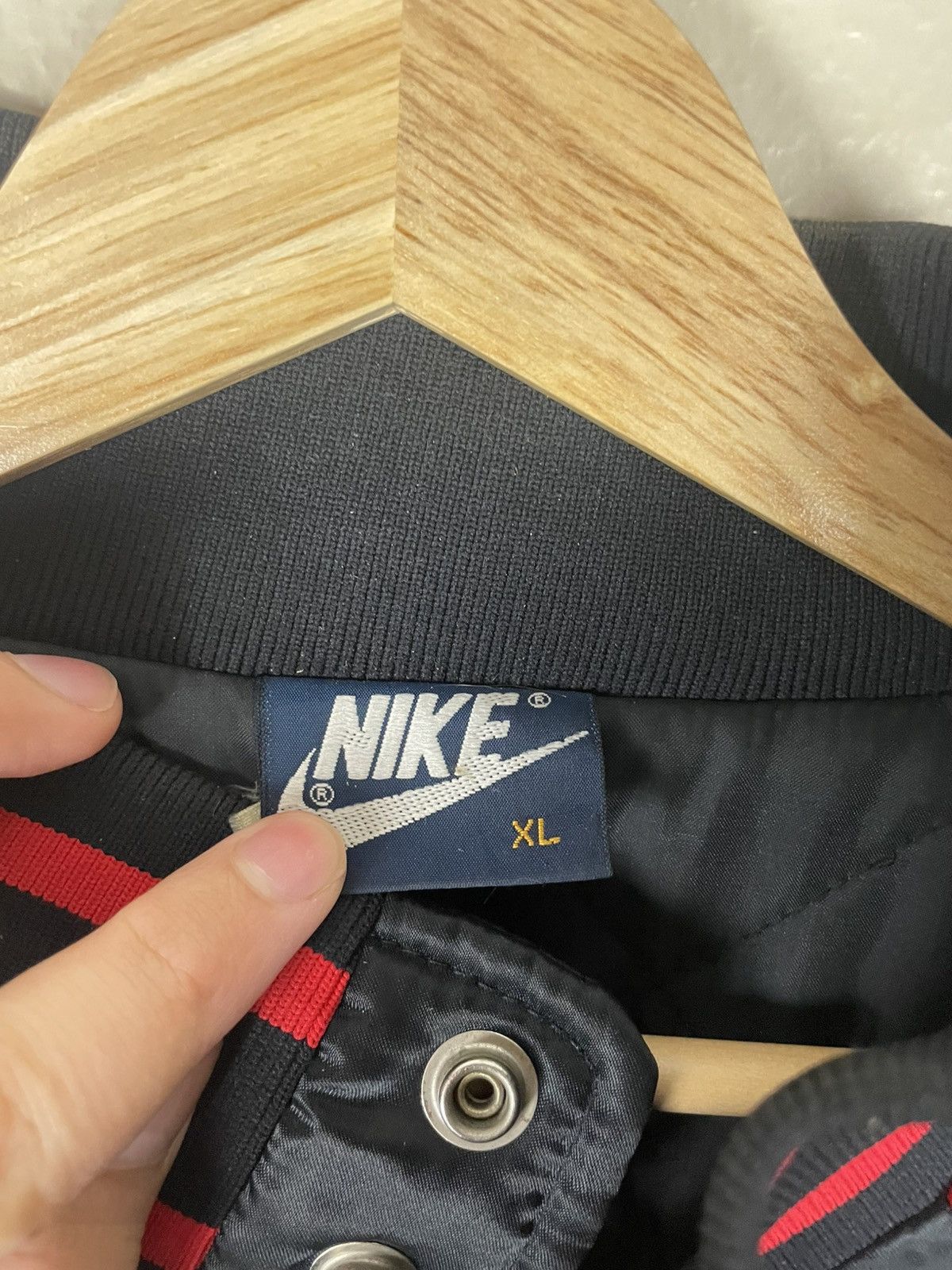 Nike Vintage Nike Air Jordan Satin Jacket Wings 1985 XL RARE Size US XL / EU 56 / 4 - 8 Thumbnail