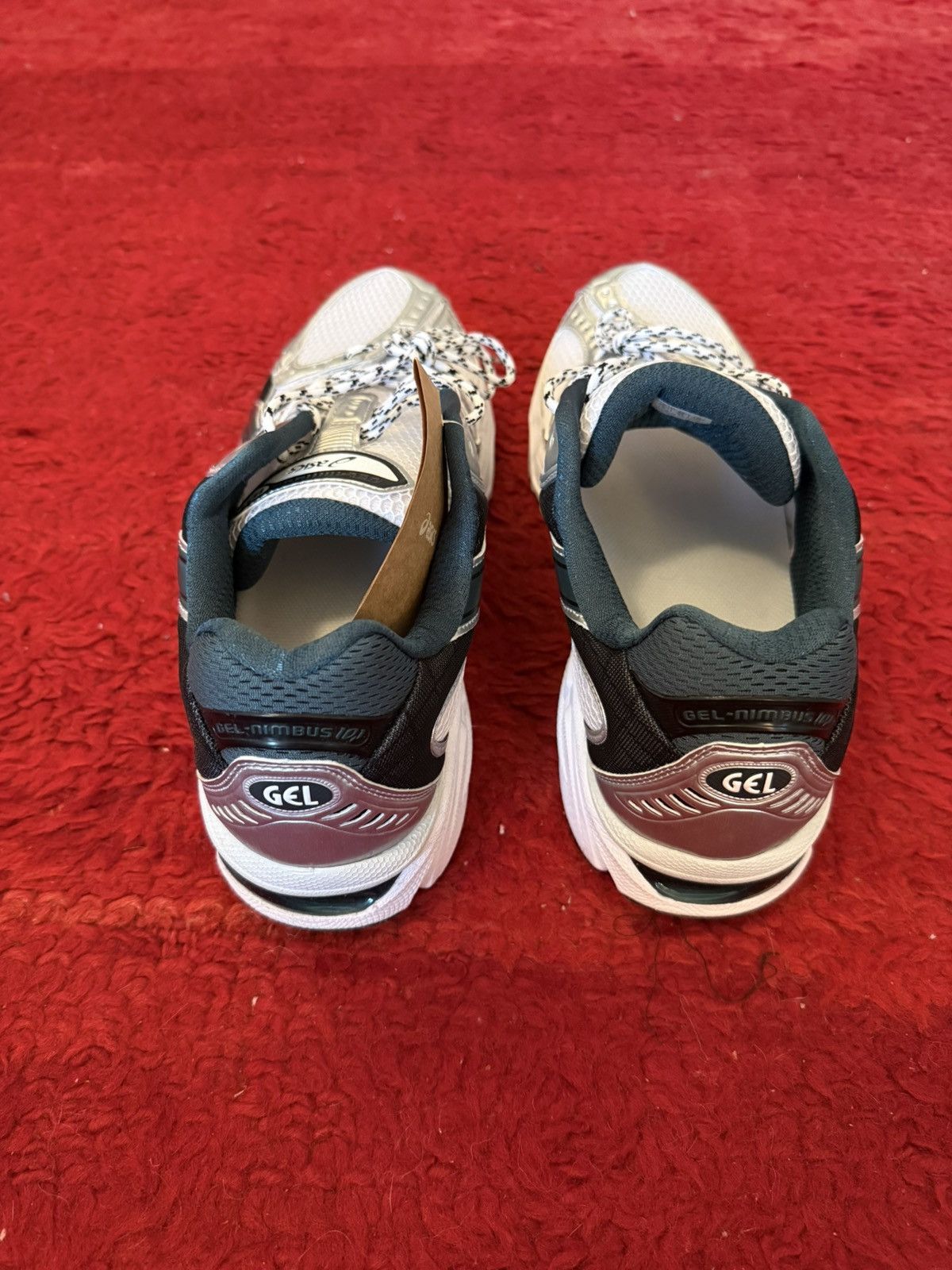 Asics ASICS gel nimbus 10.1 white Saxon green Size US 11.5 / EU 44-45 - 2 Thumbnail
