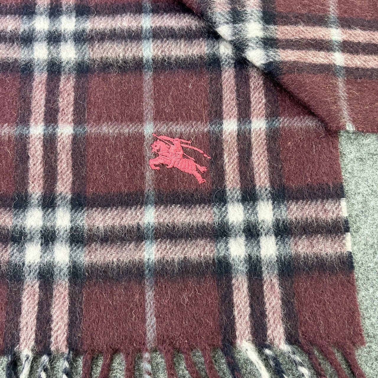 Burberry Burberry Scarf / Muffler / Neckwear T709 Size ONE SIZE - 6 Thumbnail