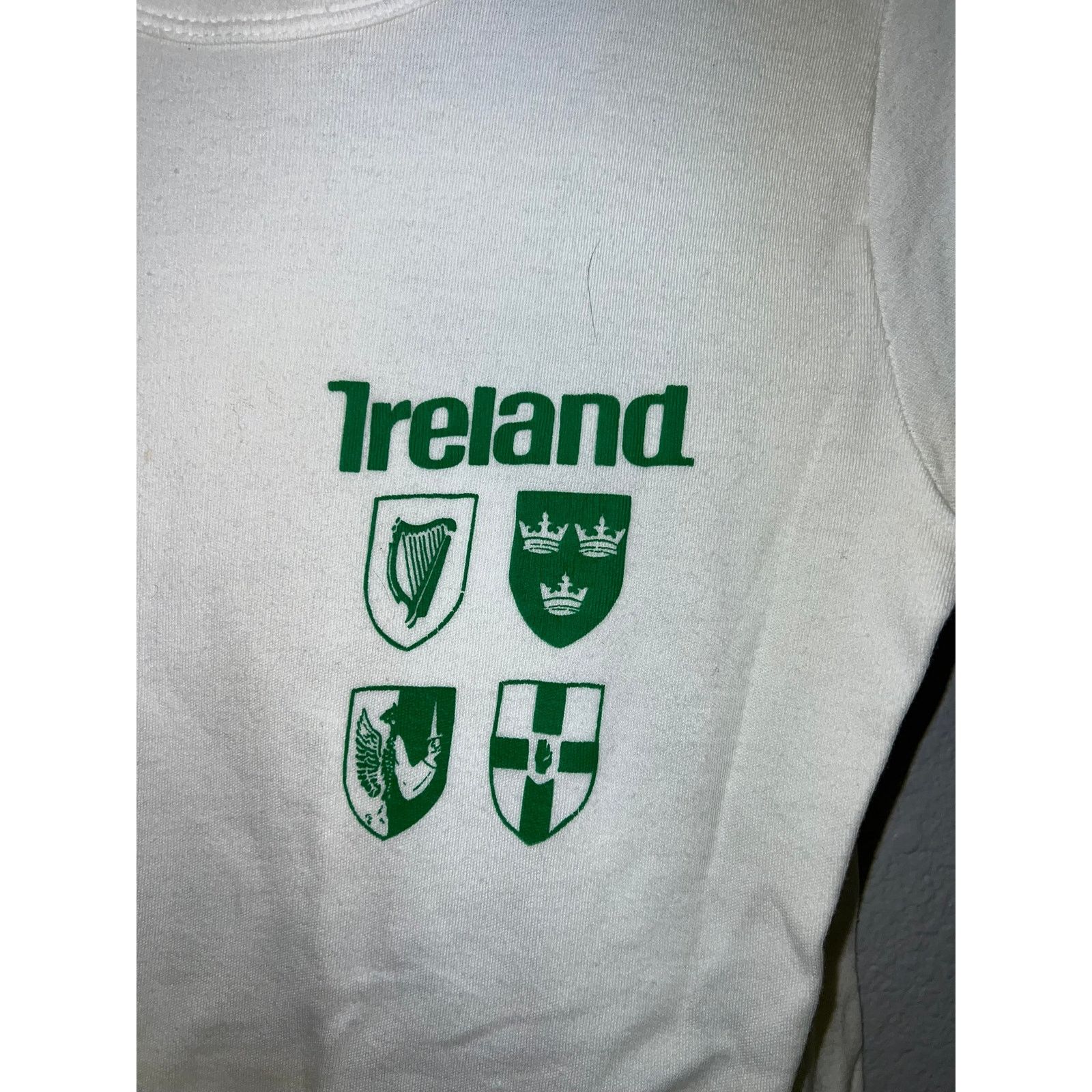 Vintage Vintage Ireland Shirt Rock House Emblem White 70s Tee Small Size US S / EU 44-46 / 1 - 3 Thumbnail