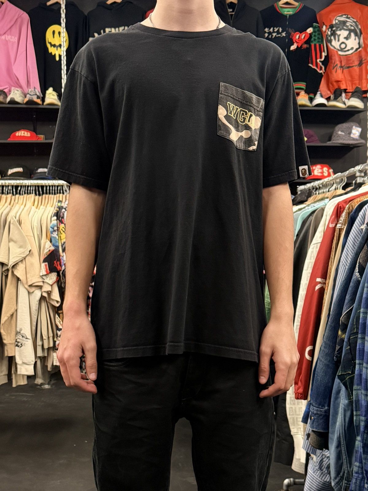 Bape Bape Logo Tee Size US XL / EU 56 / 4 - 1 Thumbnail