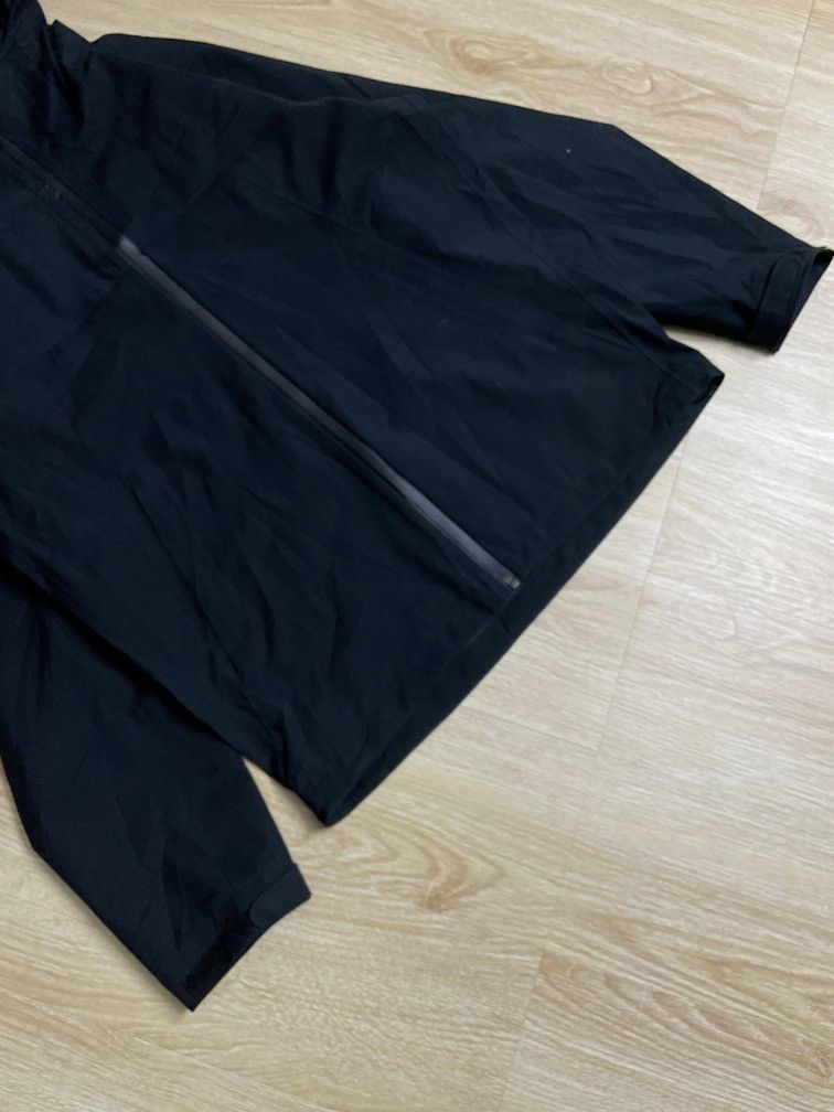 Uniqlo Uniqlo gopcore light jacket Size US S / EU 44-46 / 1 - 4 Thumbnail