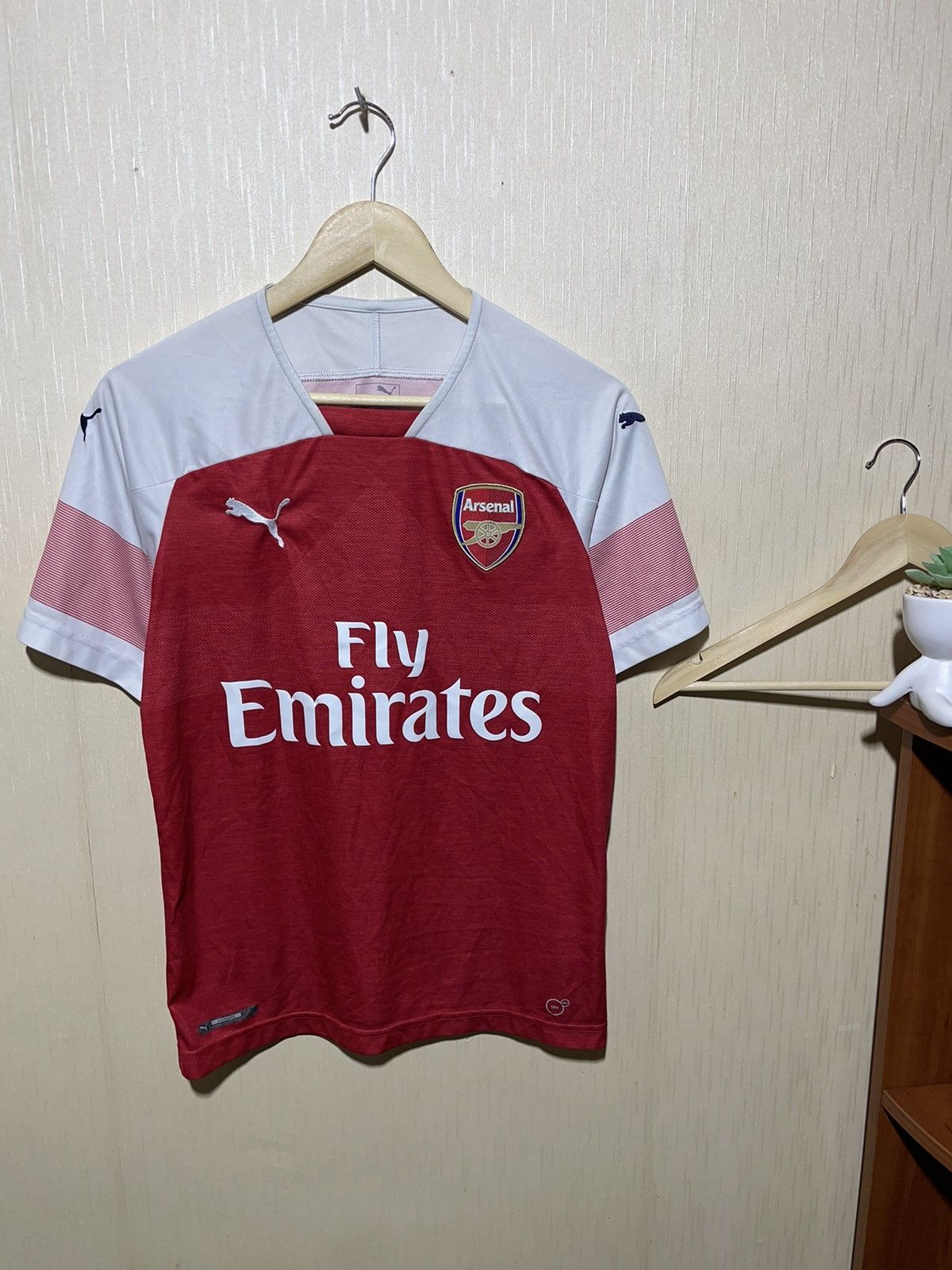 Puma Puma Arsenal 2017 soccer jersey Size US S / EU 44-46 / 1 - 1 Thumbnail