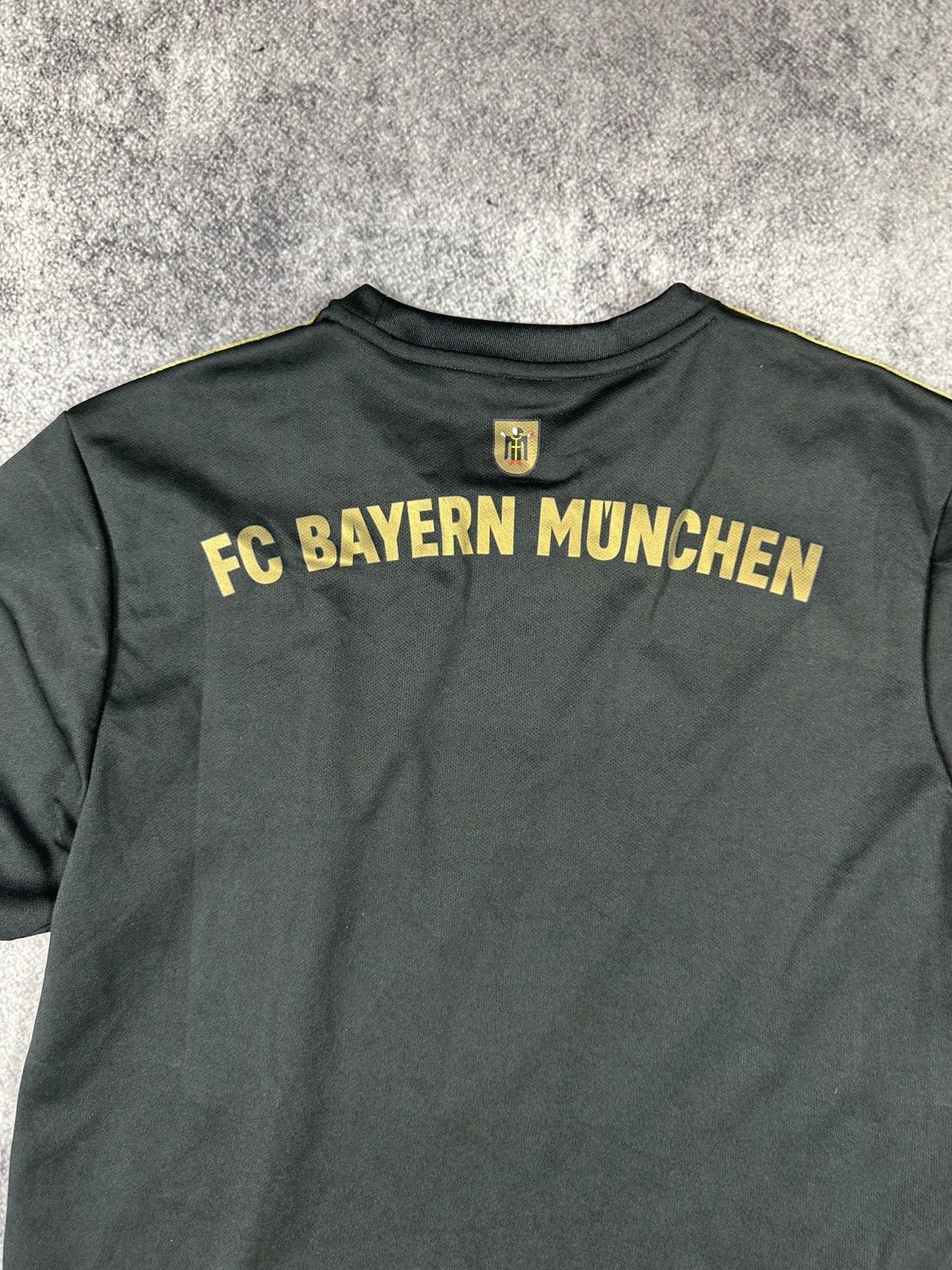 Adidas Adidas Bayern Munich Soccer Jersey Blokecore Style Rare L Size US L / EU 52-54 / 3 - 4 Thumbnail
