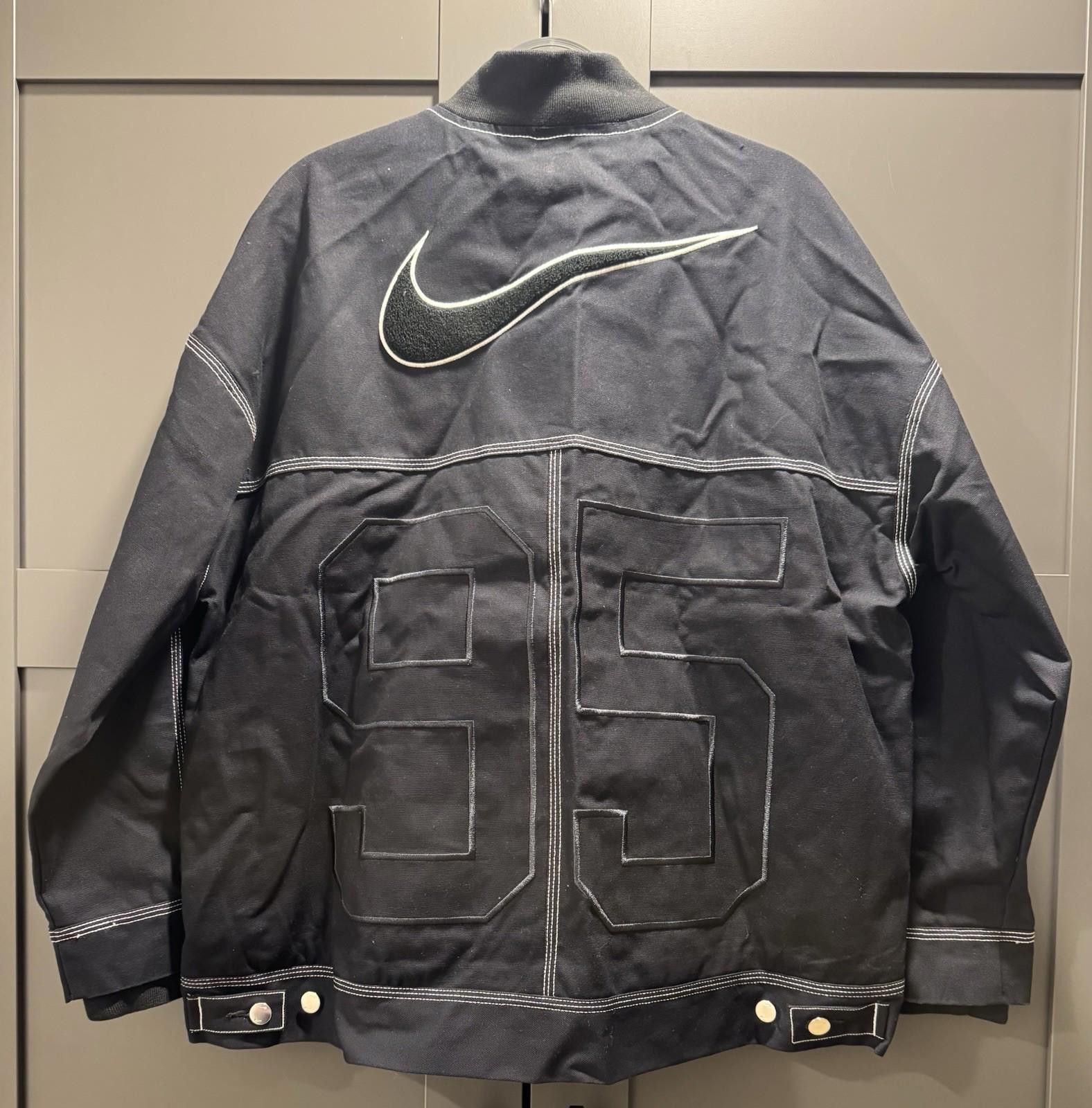 Nike Nike Sportswear Women's Oversized Graphic Cargo Jacket Black Size M / US 6-8 / IT 42-44 - 4 Thumbnail