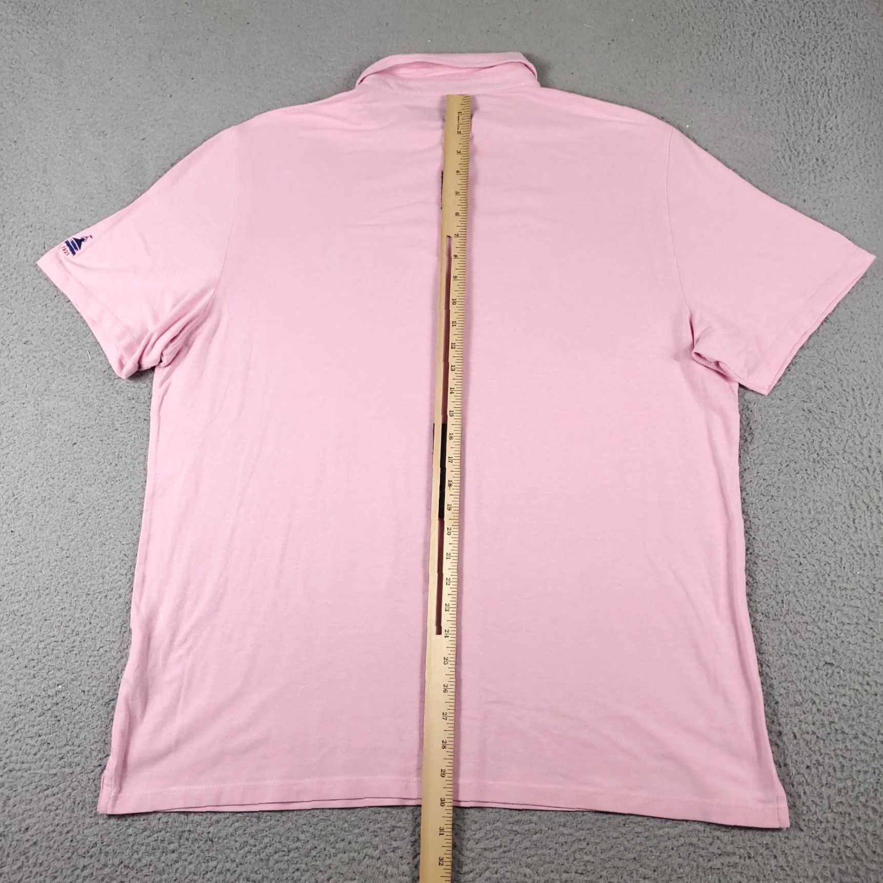 Vineyard Vines Vineyard Vines Polo Shirt Mens XL Pink Whale Casual Short Sleeve Polo Shirt XL Pink Vineyards Vines Polo Shirt Mens XL Pink Whale Casual Short Sleeve Size US XL / EU 56 / 4 - 4 Thumbnail