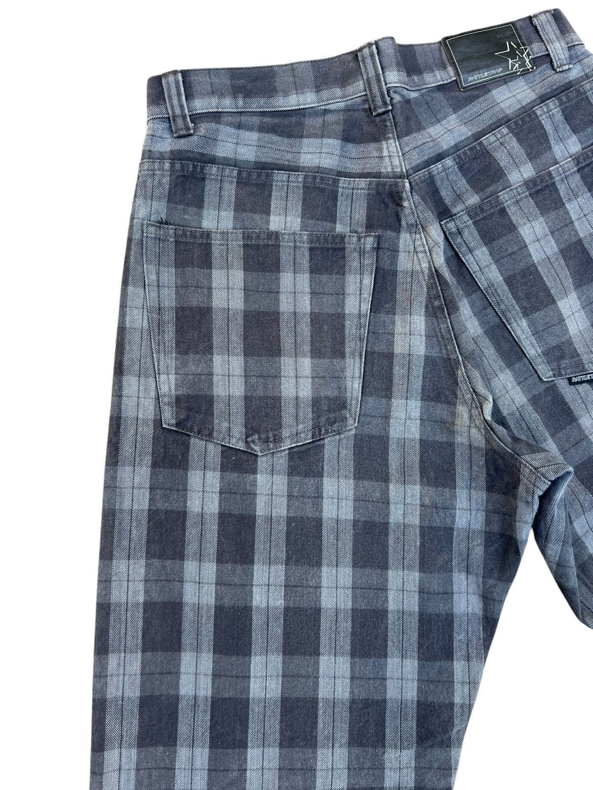 Vintage Vintage RATTLE TRAP Japan Fade Plaid Baggy Work Pant Size US 31 - 13 Thumbnail