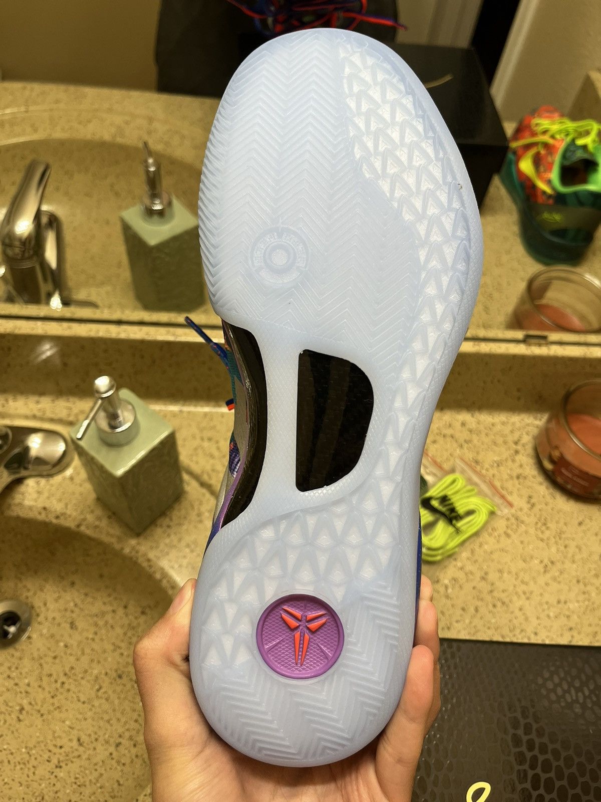 Nike Kobe 8 Size US 11 / EU 44 - 3 Thumbnail