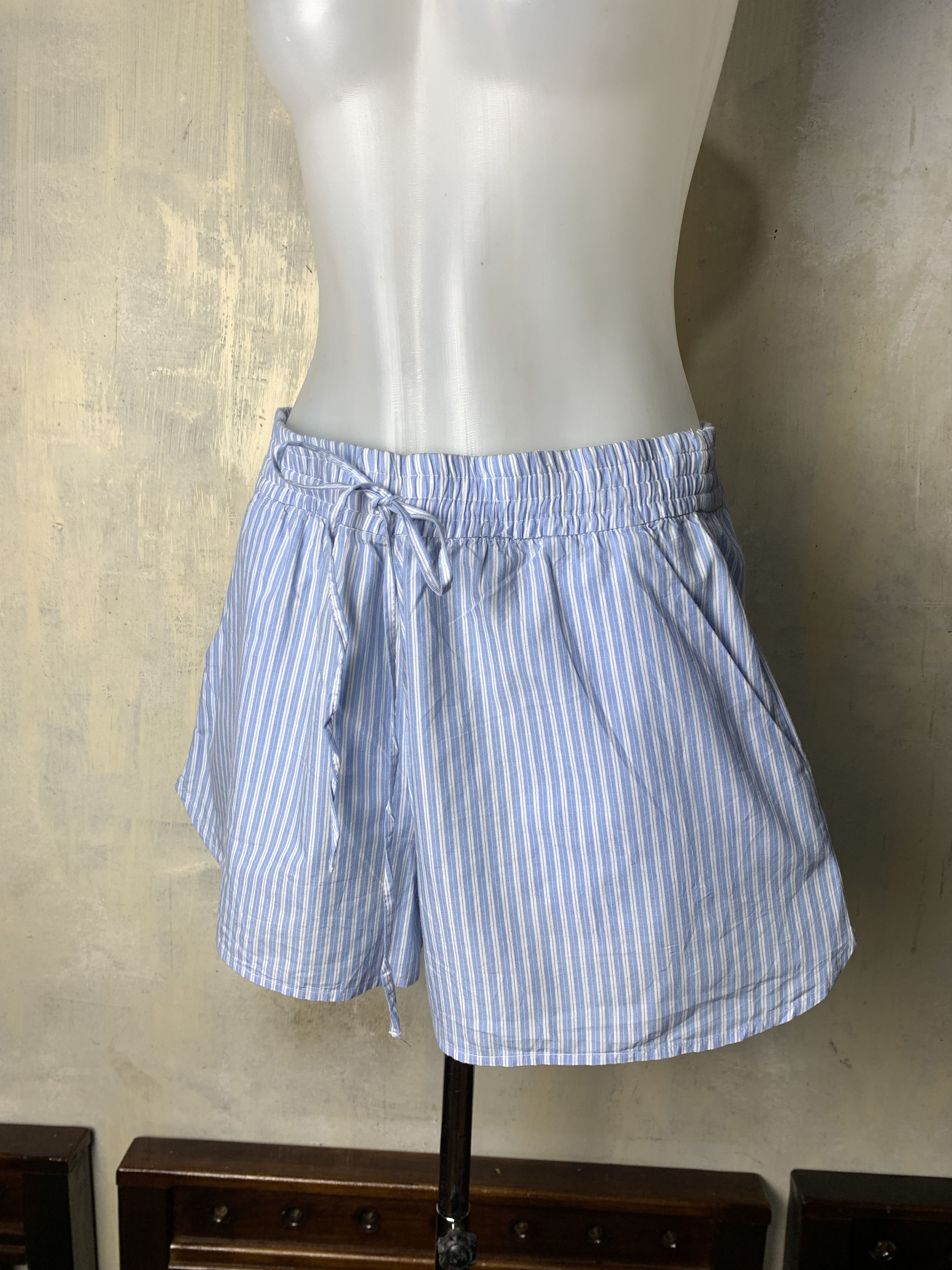 Zara Zara Blue Stripes Undies Style Shorts (M) Size 30" / US 8 / IT 44 - 3 Thumbnail