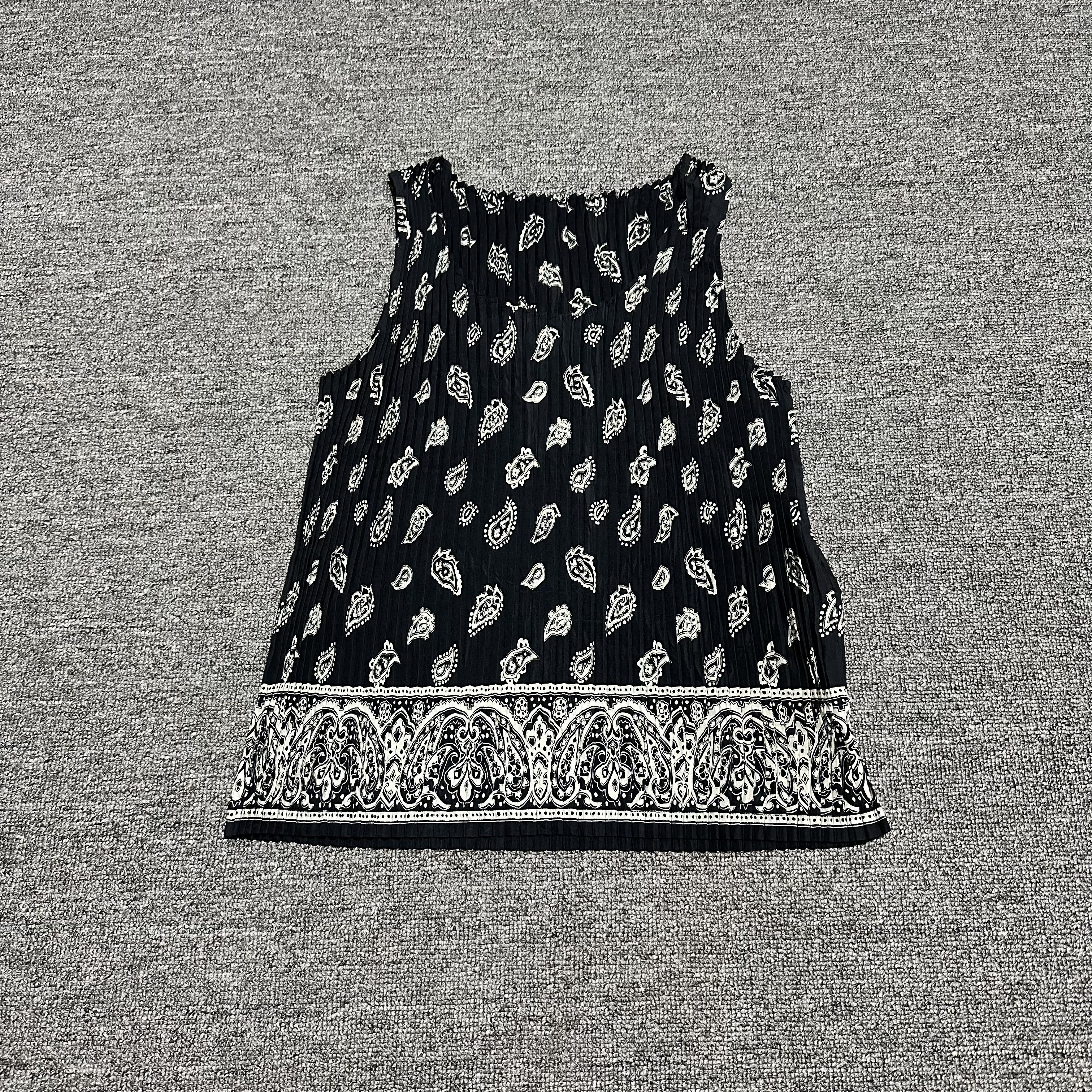 Issey Miyake Issey Miyake Tank Tops Size M / US 6-8 / IT 42-44 - 1 Thumbnail