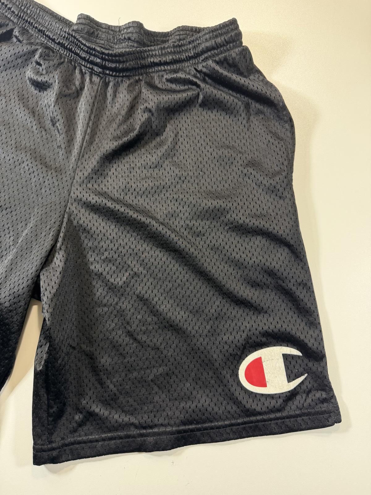 Champion Vintage Champion Black Mesh Athletic Shorts Size US 32 / EU 48 - 2 Thumbnail