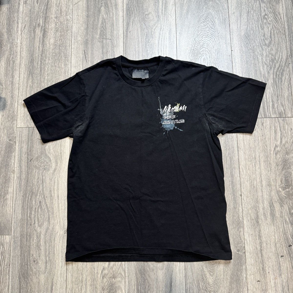 Musium Div. Musium Div Musium De La Galerie T Shirt Size US M / EU 48-50 / 2 - 2 Thumbnail