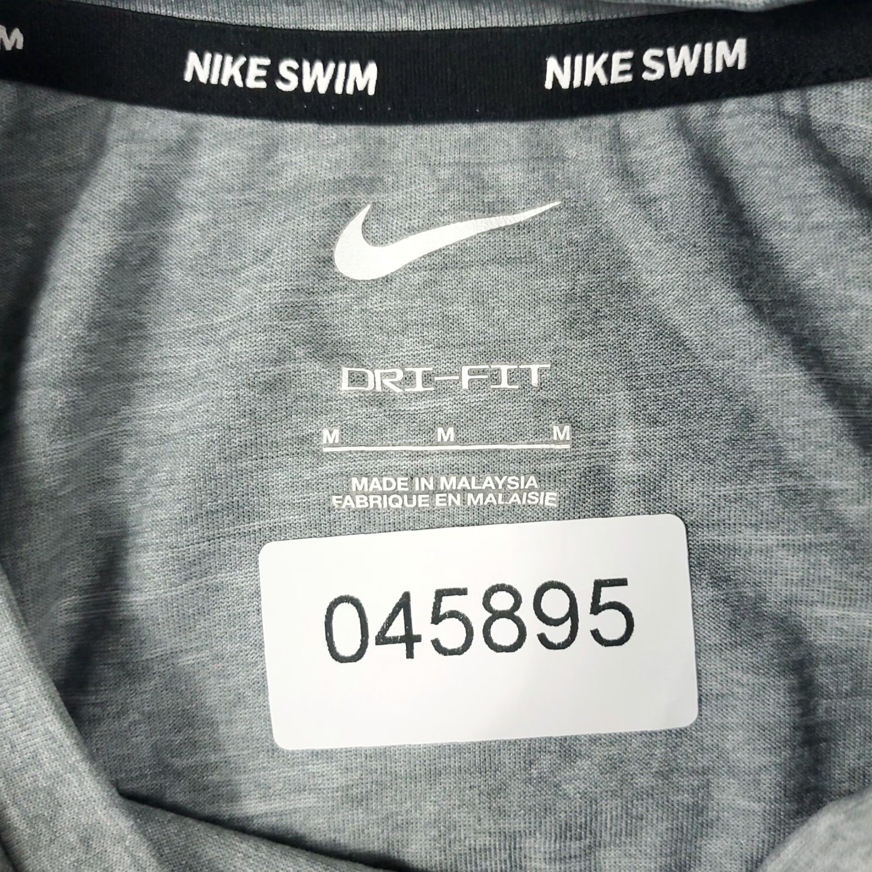 Nike Nike T Shirt Mens Size Medium Gray Swoosh Training Active Short Sleeve Womens? Size US M / EU 48-50 / 2 - 7 Thumbnail