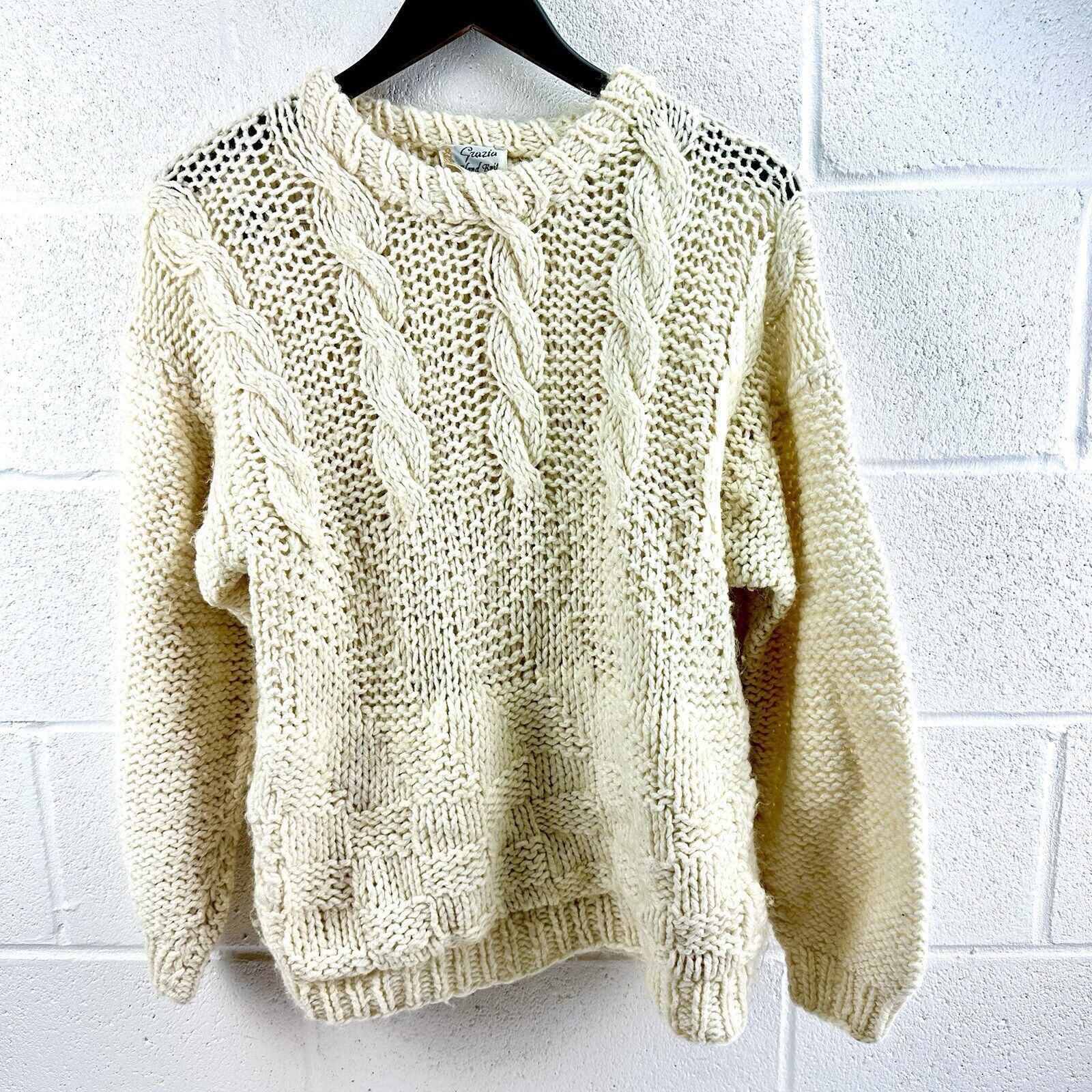 Other 1960's Grazia Italian Wool Hand Knit Vintage Cable Sweater M Size M / US 6-8 / IT 42-44 - 2 Thumbnail