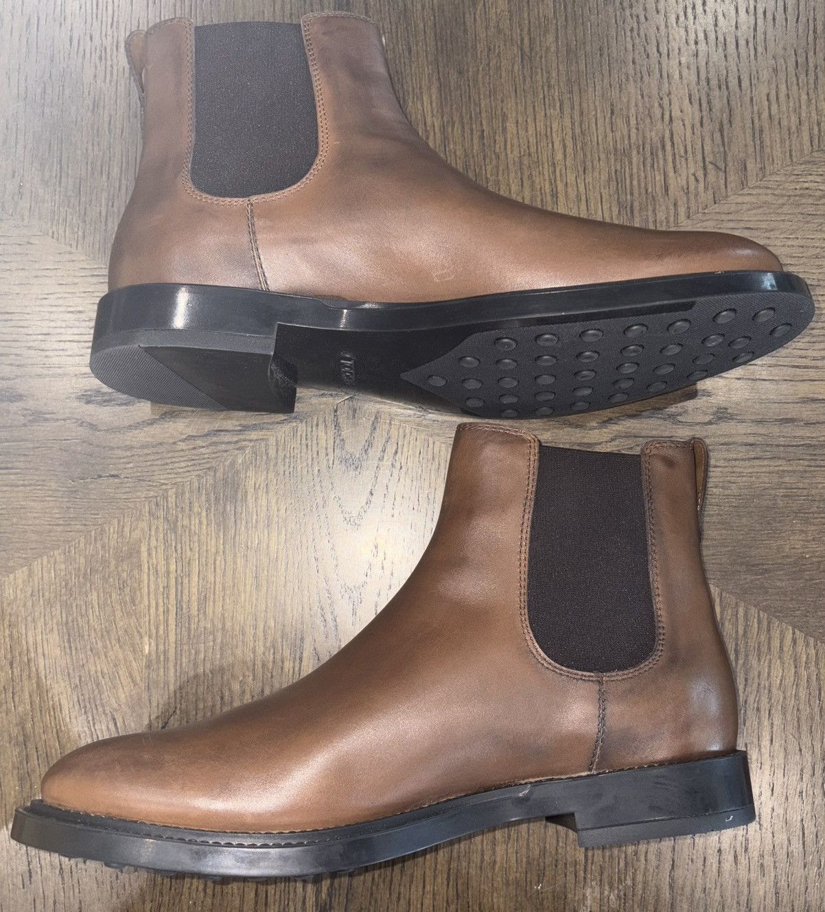 Tod's Tod’s Leather Ankle Boots Size US 6.5 / EU 39-40 - 1 Thumbnail