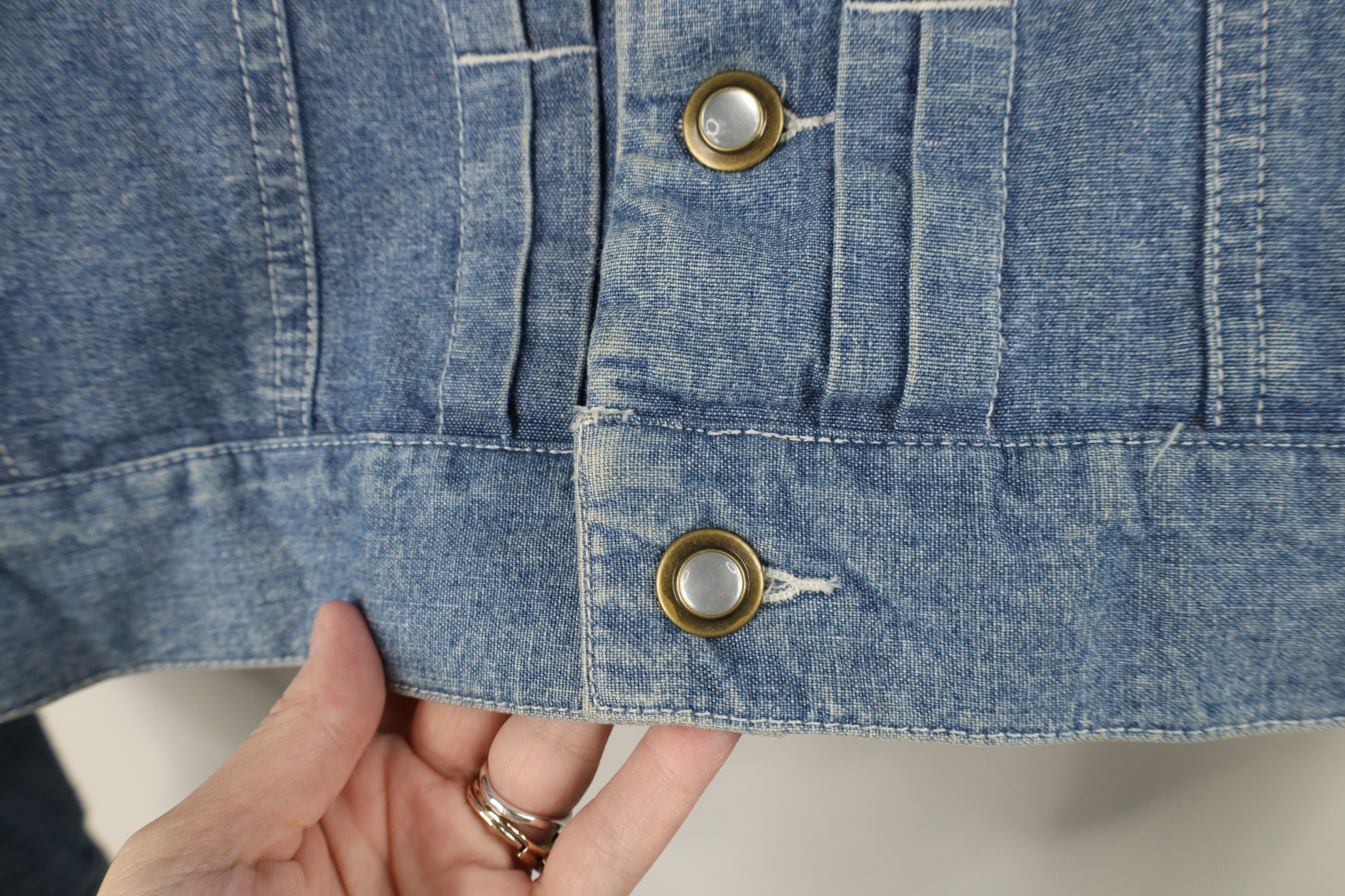Vintage Vintage 90s Streetwear Flower Chambray Denim Trucker Jacket Size S / US 4 / IT 40 - 8 Thumbnail