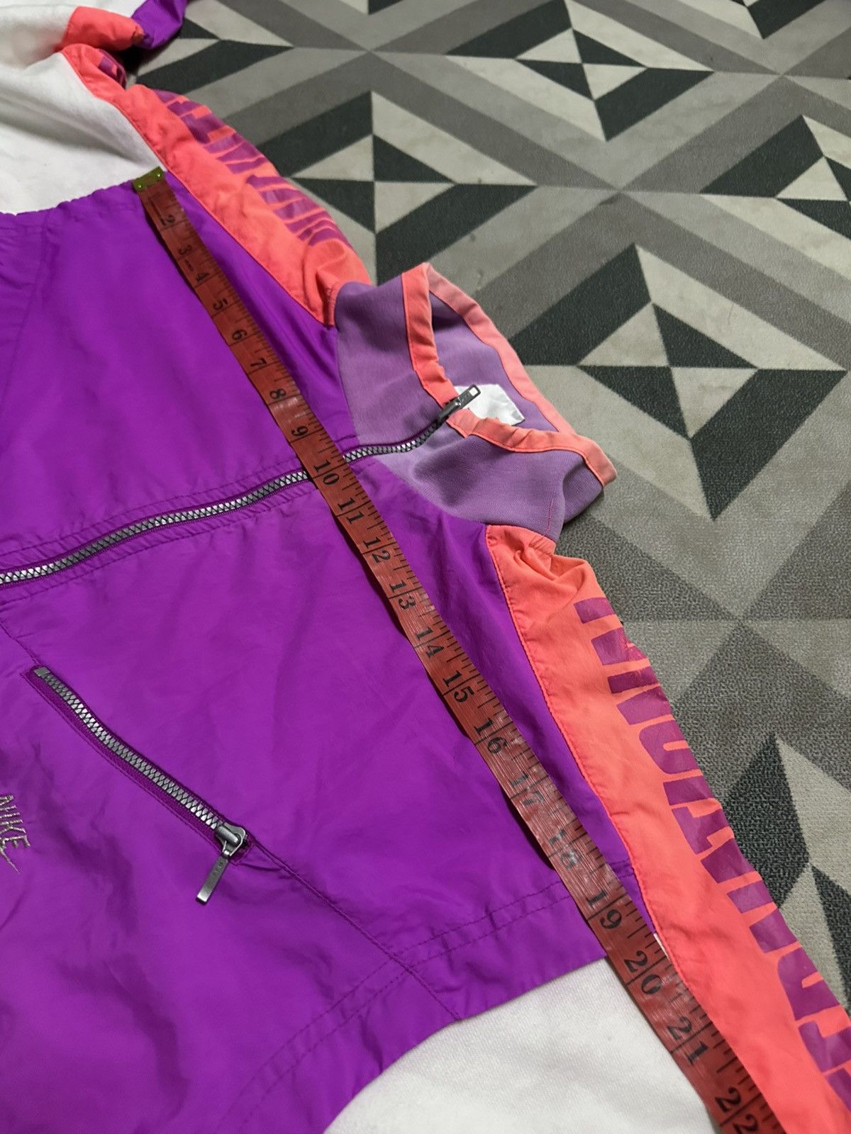 Nike Vintage 90s Nike international halfzipper windbreaker jacket Size US M / EU 48-50 / 2 - 13 Thumbnail