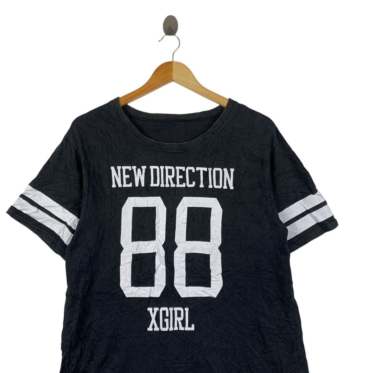 Vintage X-GIRL Next Stage “New Direction 88” Jersey Tee Shirt Size US M / EU 48-50 / 2 - 2 Thumbnail