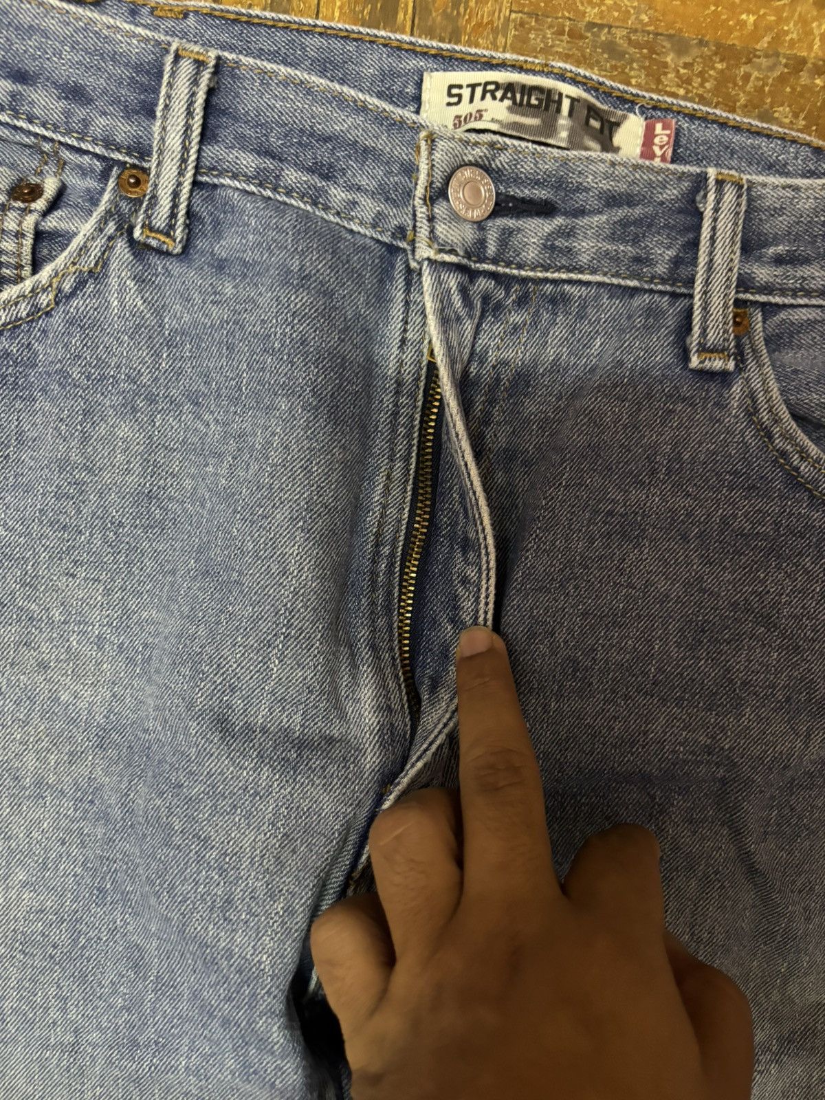 Jean × Levi's × Vintage Vintage Levis 505 Regular Fit Men Jeans (Size 38) Size US 38 / EU 54 - 6 Thumbnail