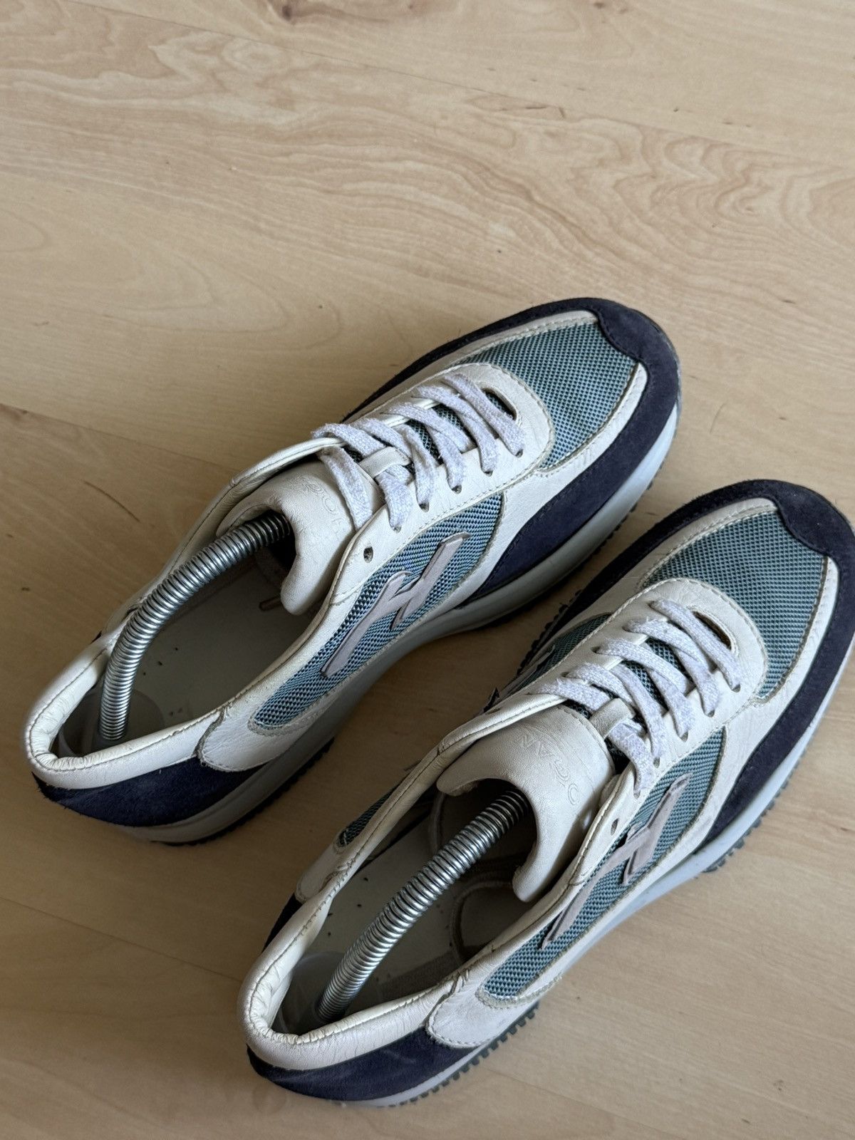 Hogan Hogan Vintage Low sneakers shoes Size US 7 / EU 40 - 6 Thumbnail