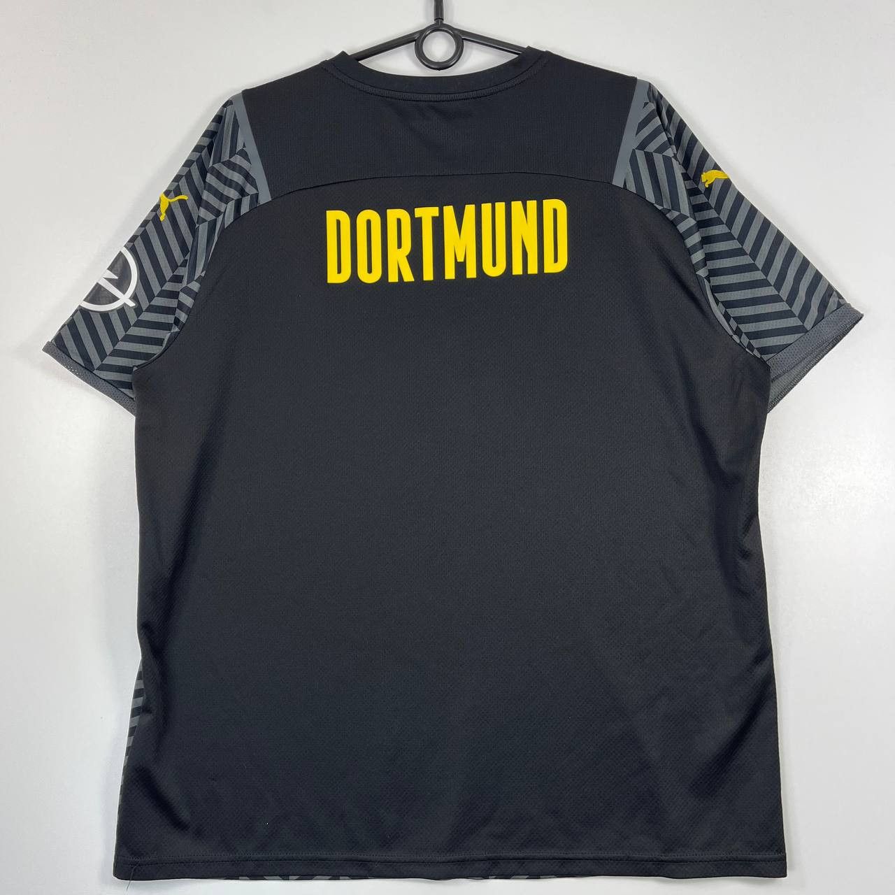 Puma Borussia Dortmund 2021/22 Away Shirt Football Soccer Puma XL Size US XL / EU 56 / 4 - 5 Thumbnail