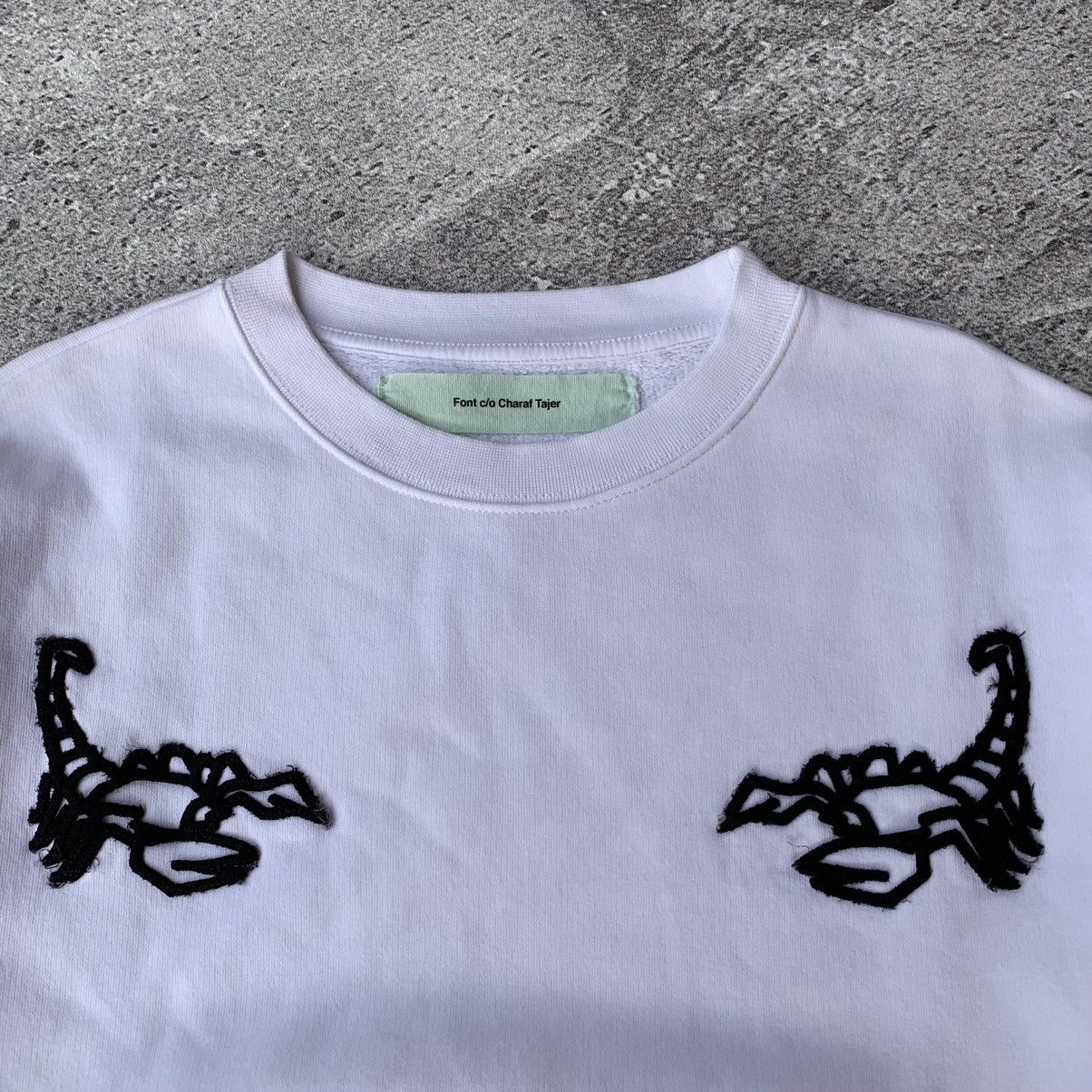 Off-White Off-White Charaf Tajer Scorpion Ss17 Sweatshirt Size US L / EU 52-54 / 3 - 2 Thumbnail