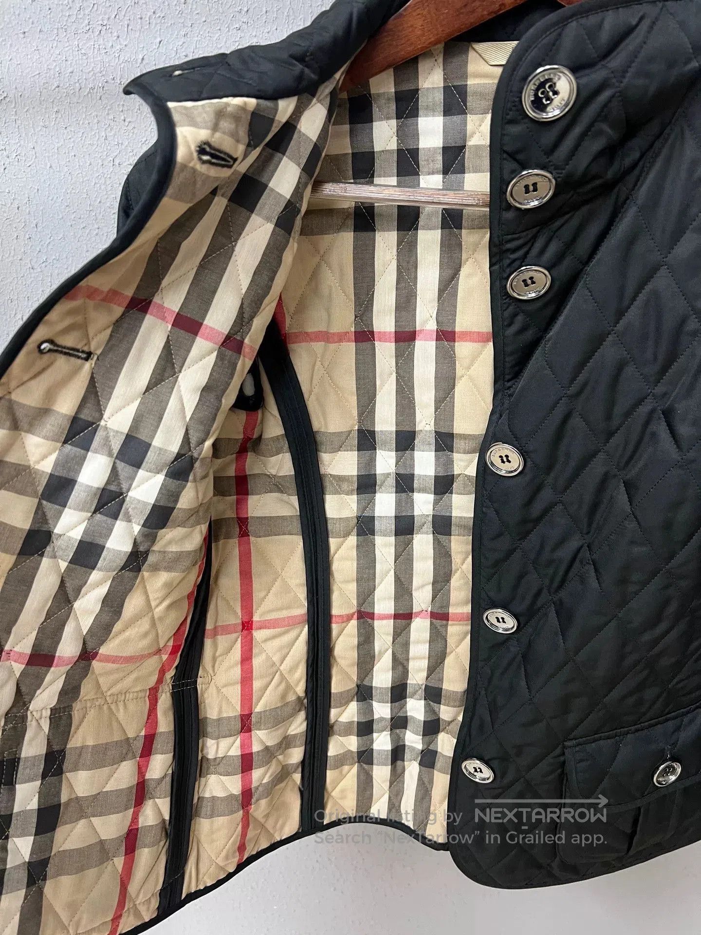 Burberry Burberry Quilted Jacket in Cotton Fabric. Size XS / US 0-2 / IT 36-38 - 3 Thumbnail